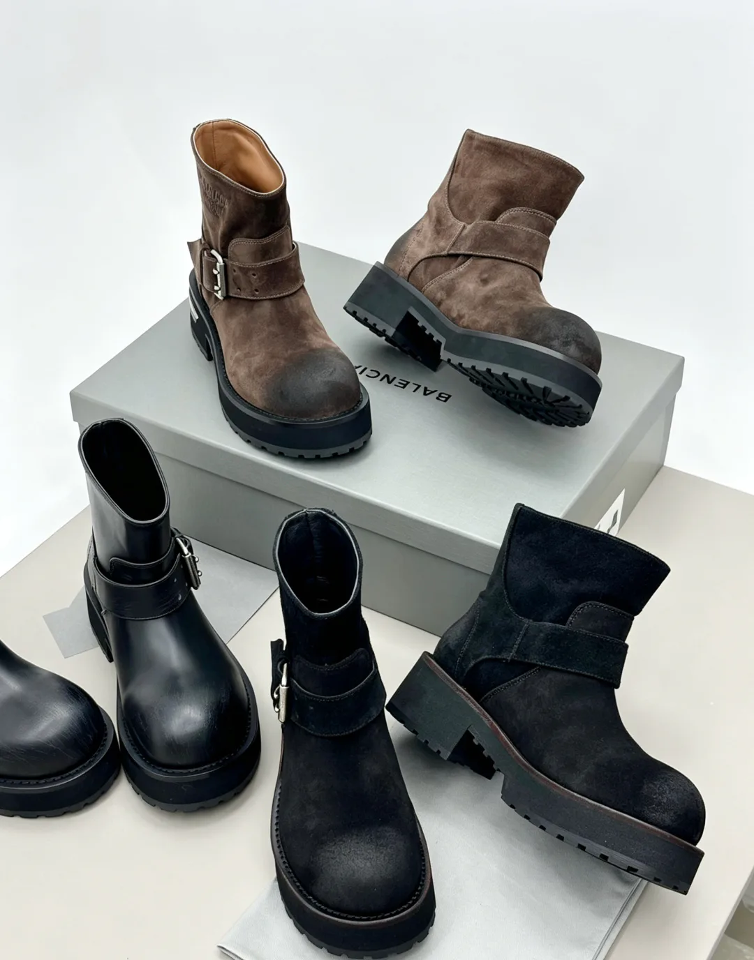 Ботинки Женские Balenciaga 18006166
