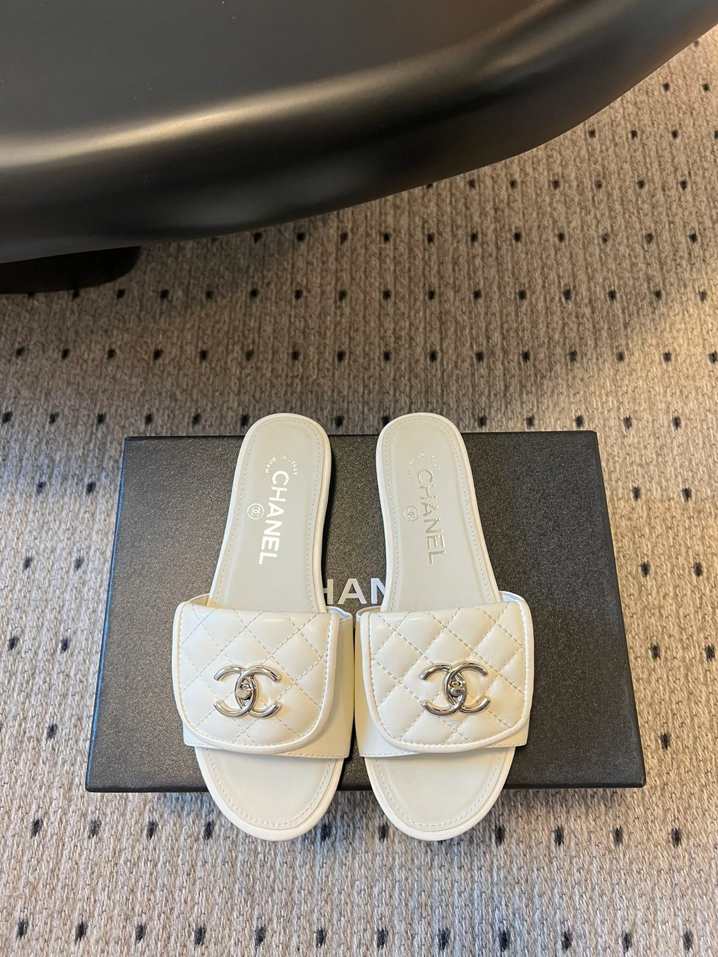 Шлепанцы Женские Chanel 26956