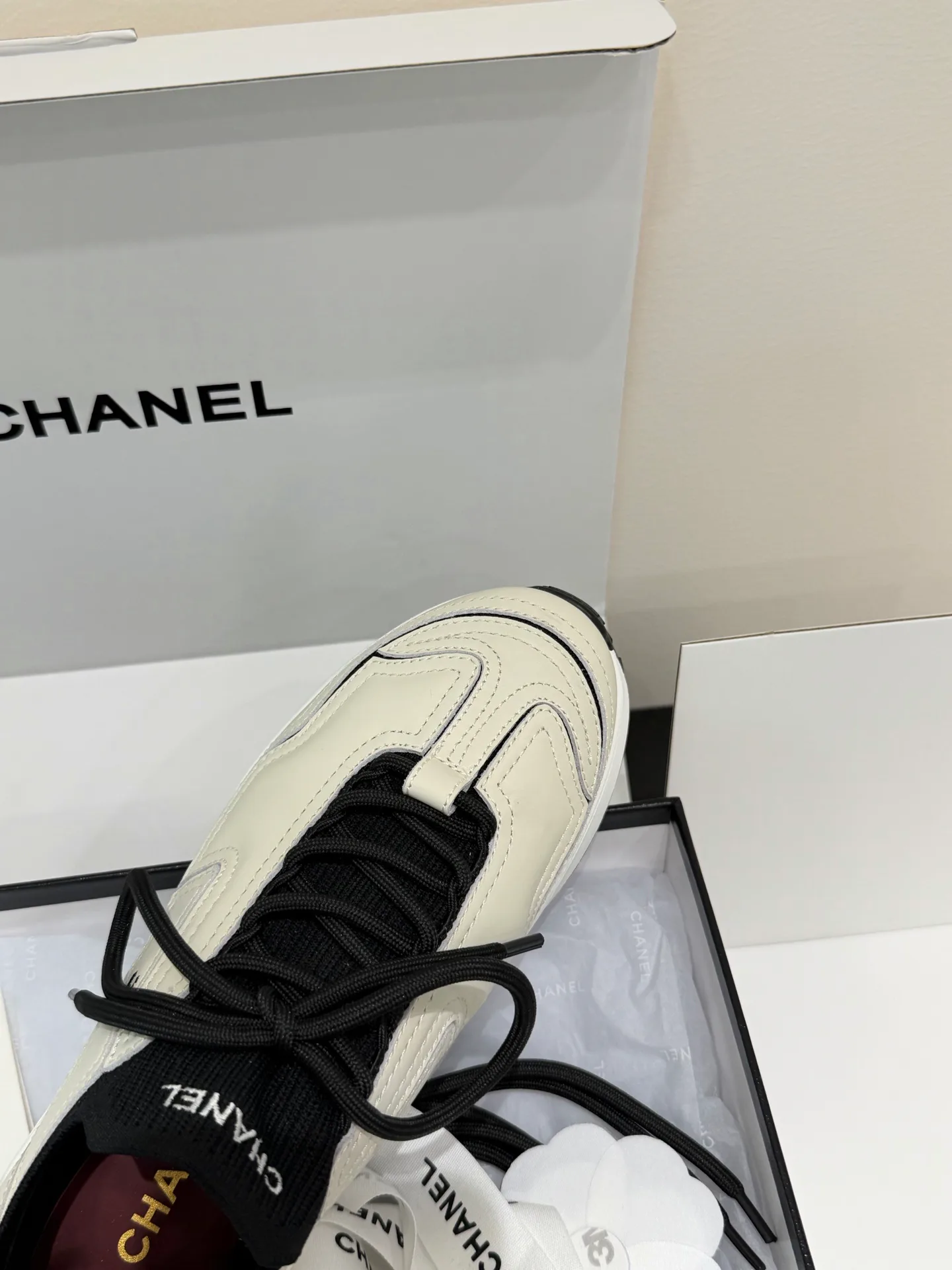 Кроссовки Женские Chanel 17464740