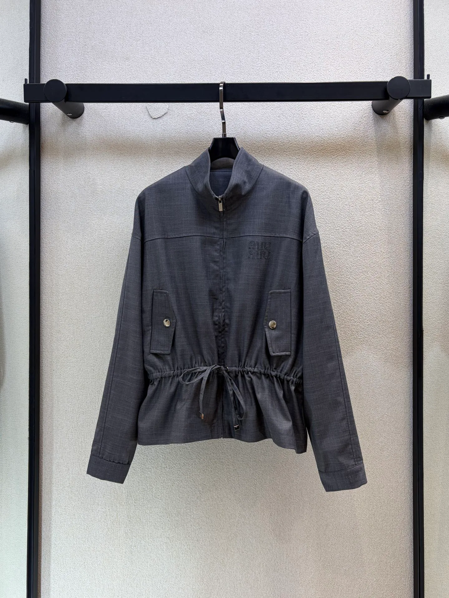 Куртки И Пуховики Женские Miu Miu 18226307