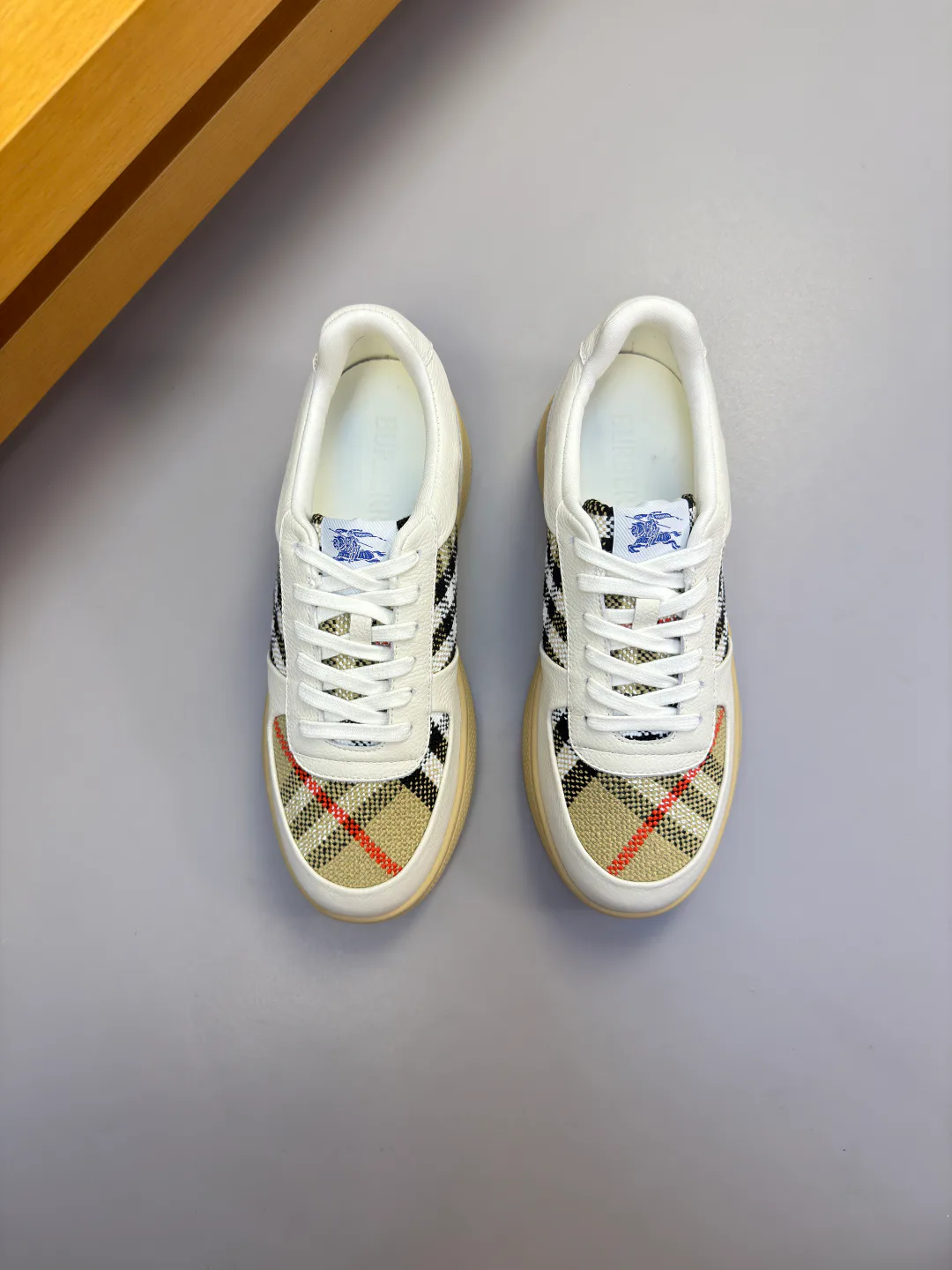 Кроссовки Мужские Burberry 17955070