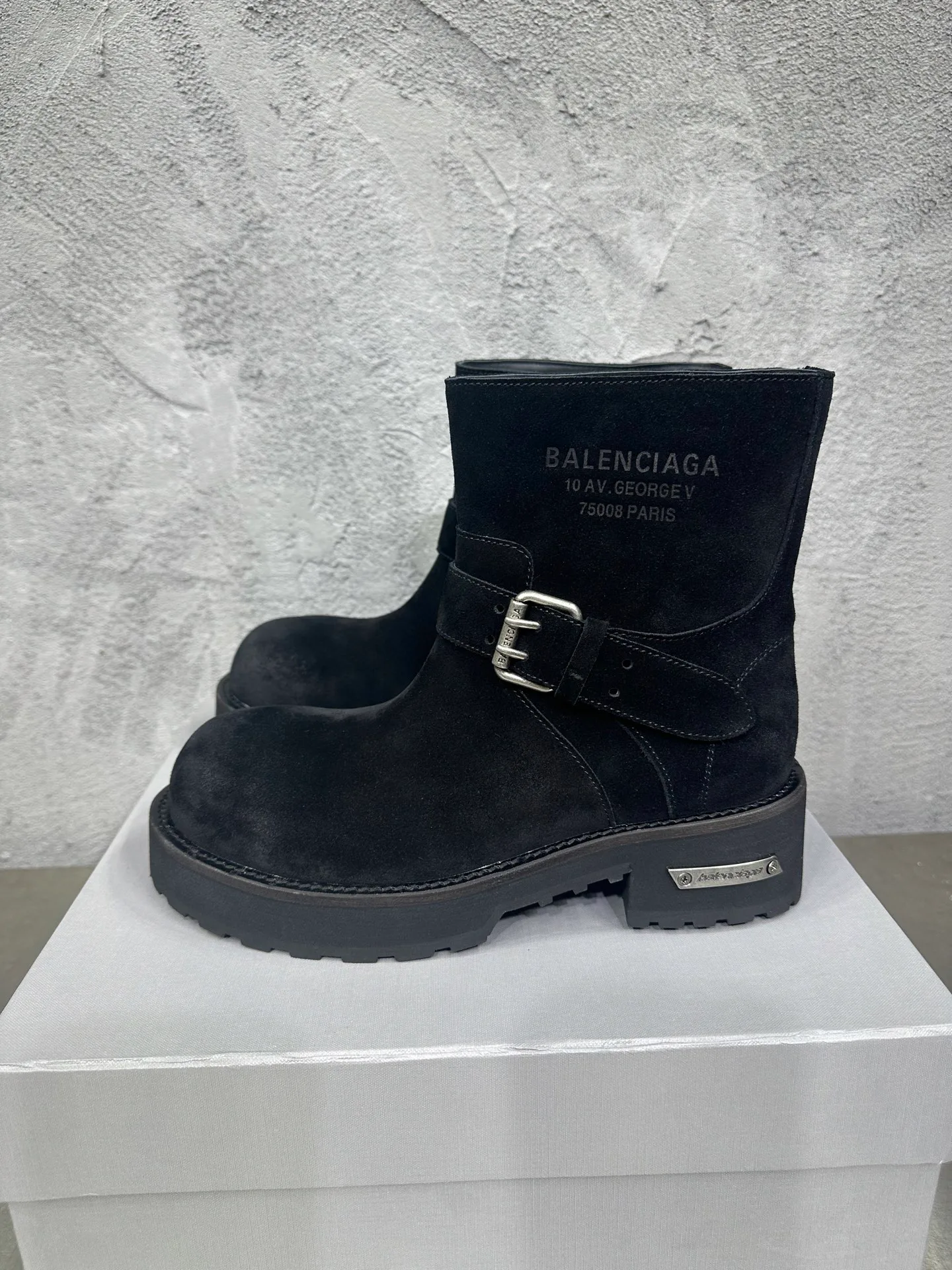 Ботинки Мужские Balenciaga 19688074