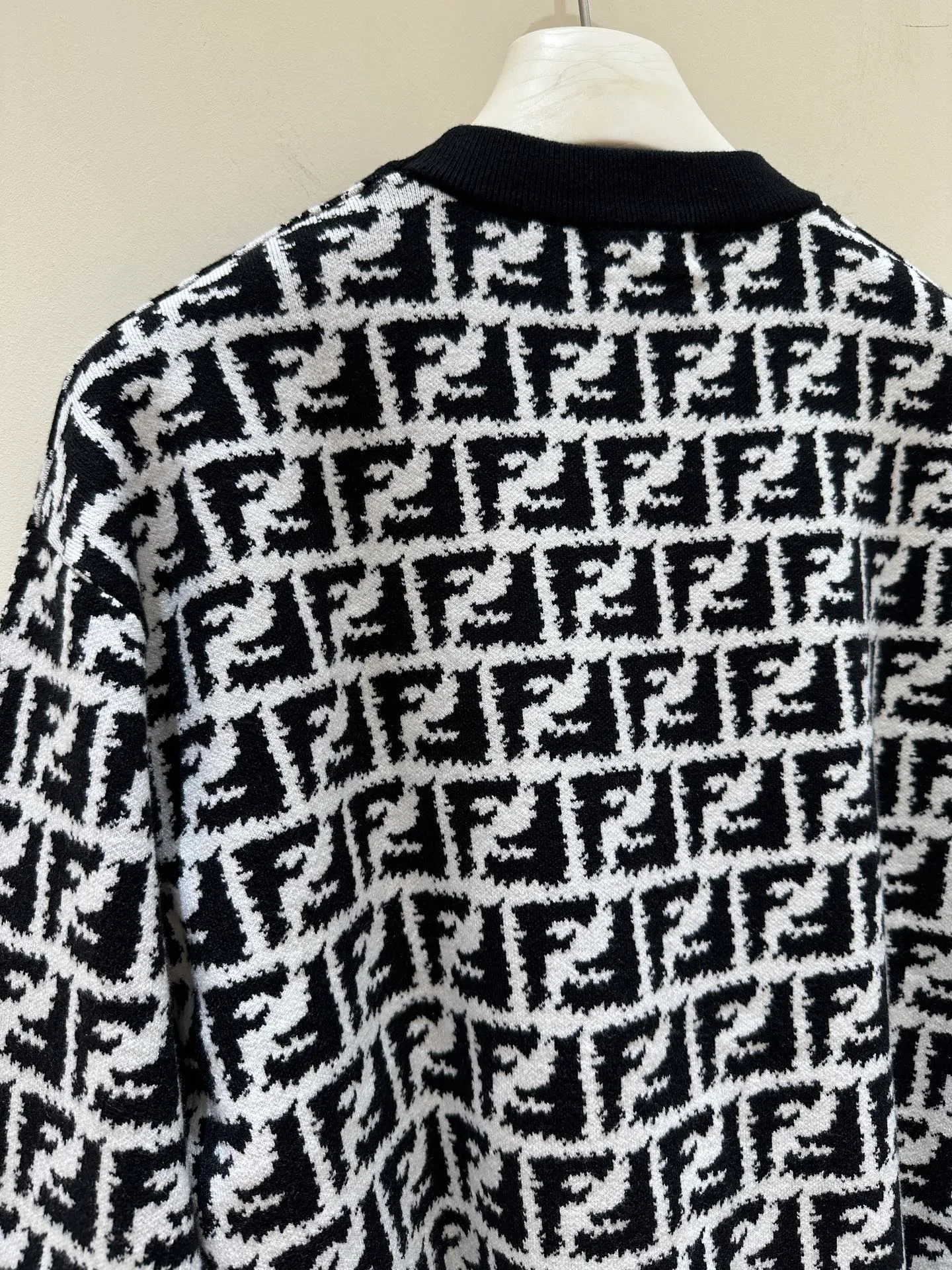 Джемперы И Свитеры Мужские Fendi 928012