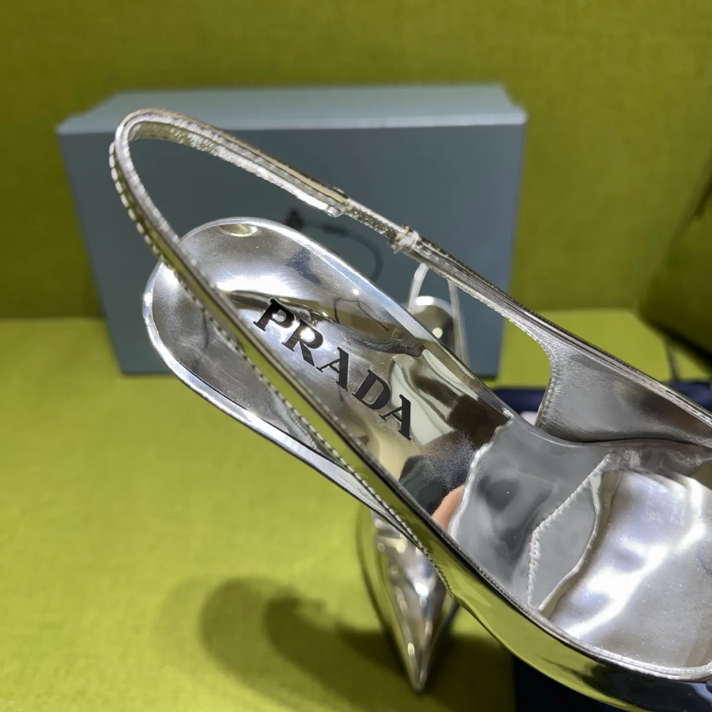 Туфли Женские Prada 556082