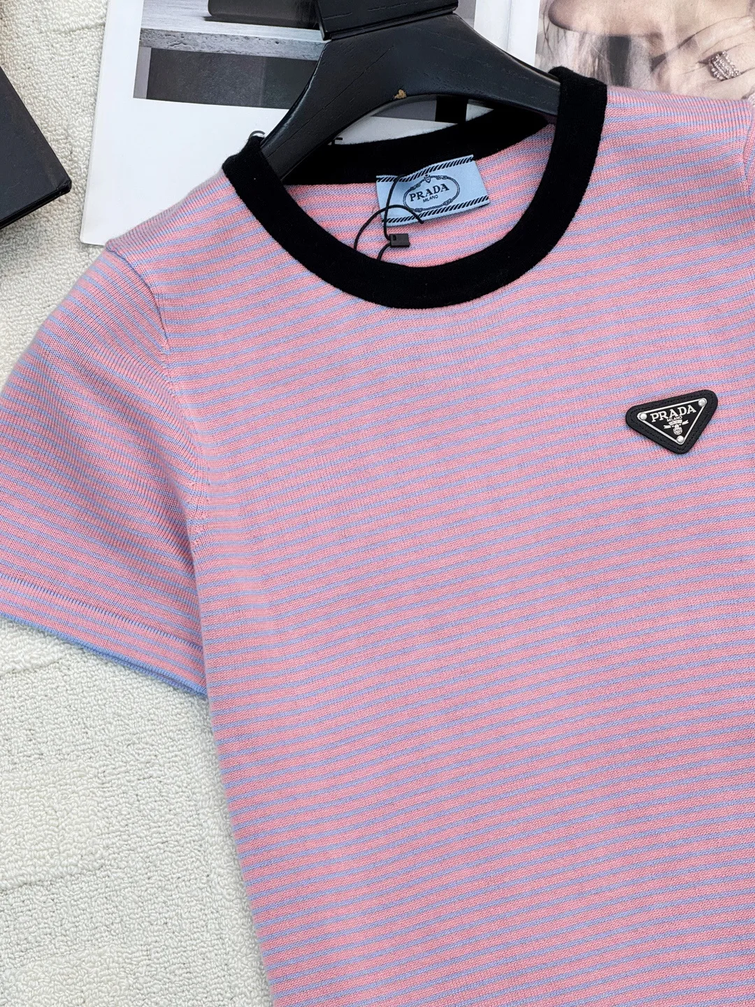 Футболки Женские Prada 11588279