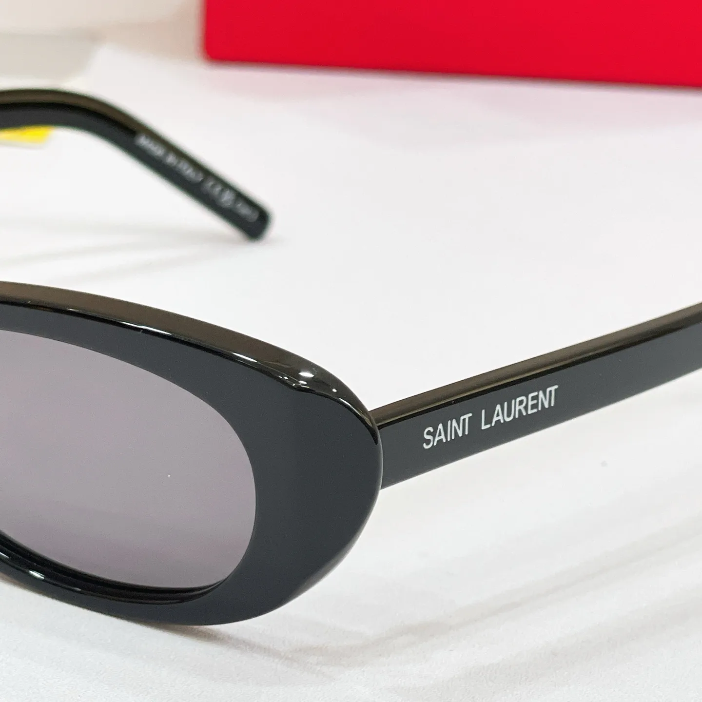 Очки Saint Laurent 17381295