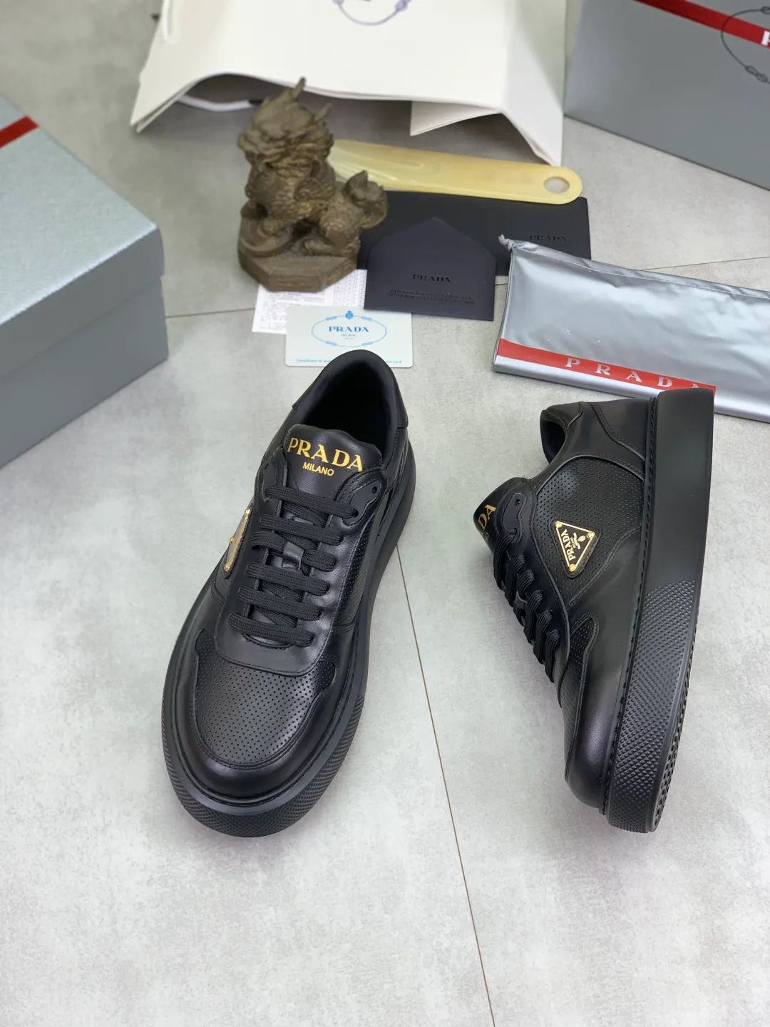 Кроссовки Мужские Prada 153060