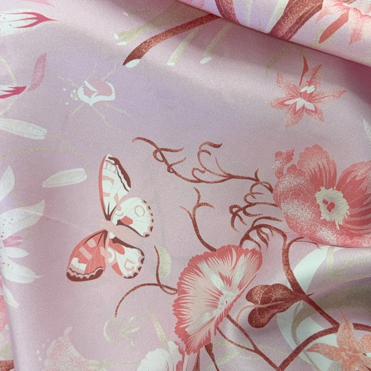 Шарфы Gucci 13325690