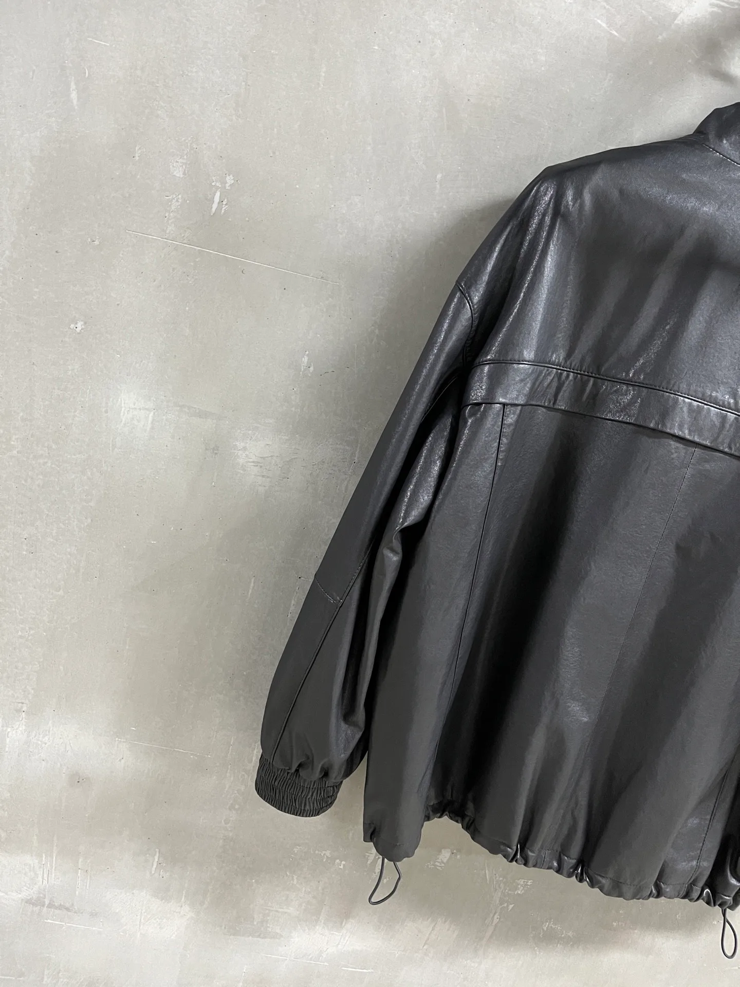 Кожаные Куртки И Дублёнки Женские Prada 18172846