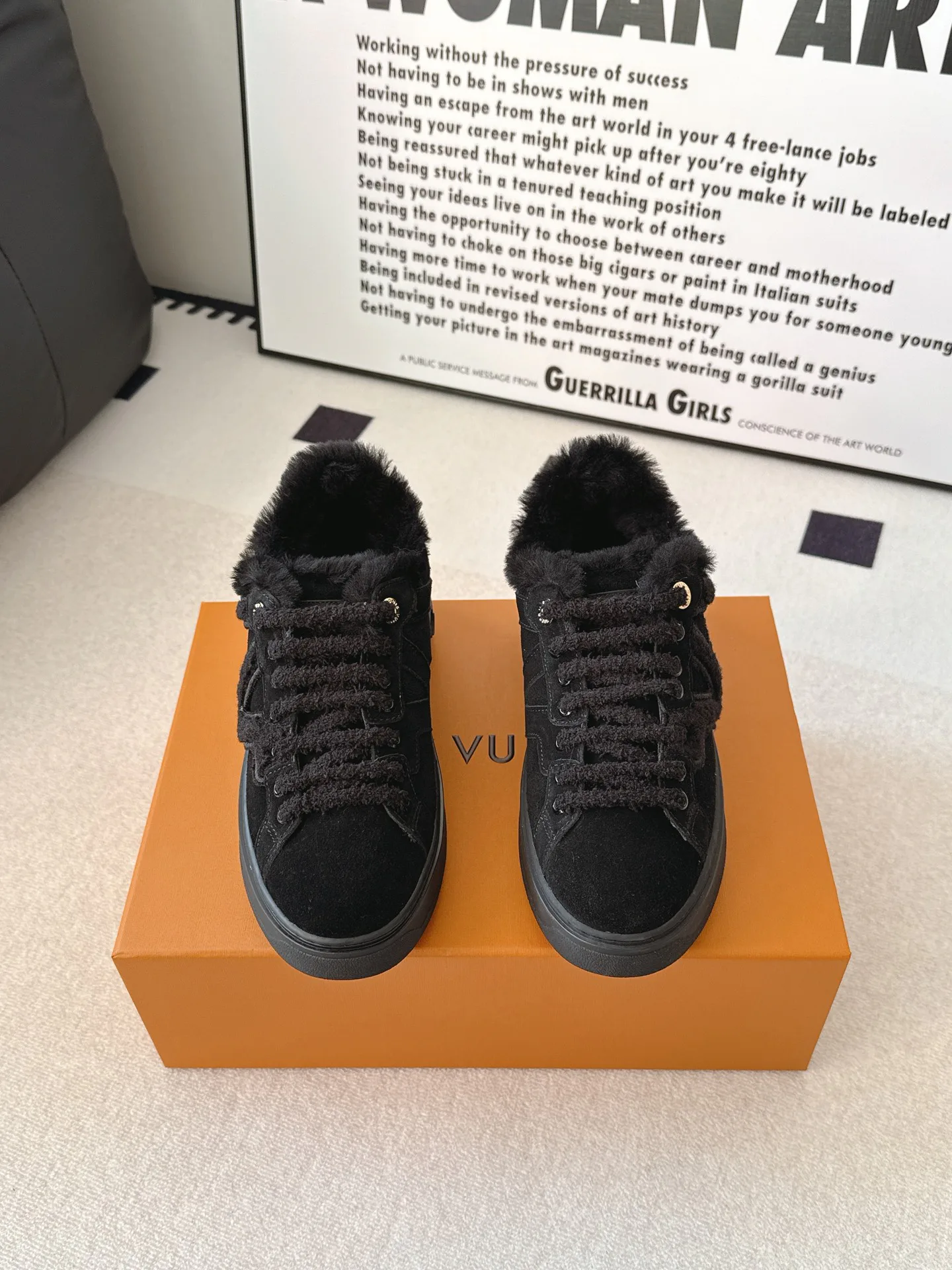 Кроссовки Женские Louis Vuitton 20132192