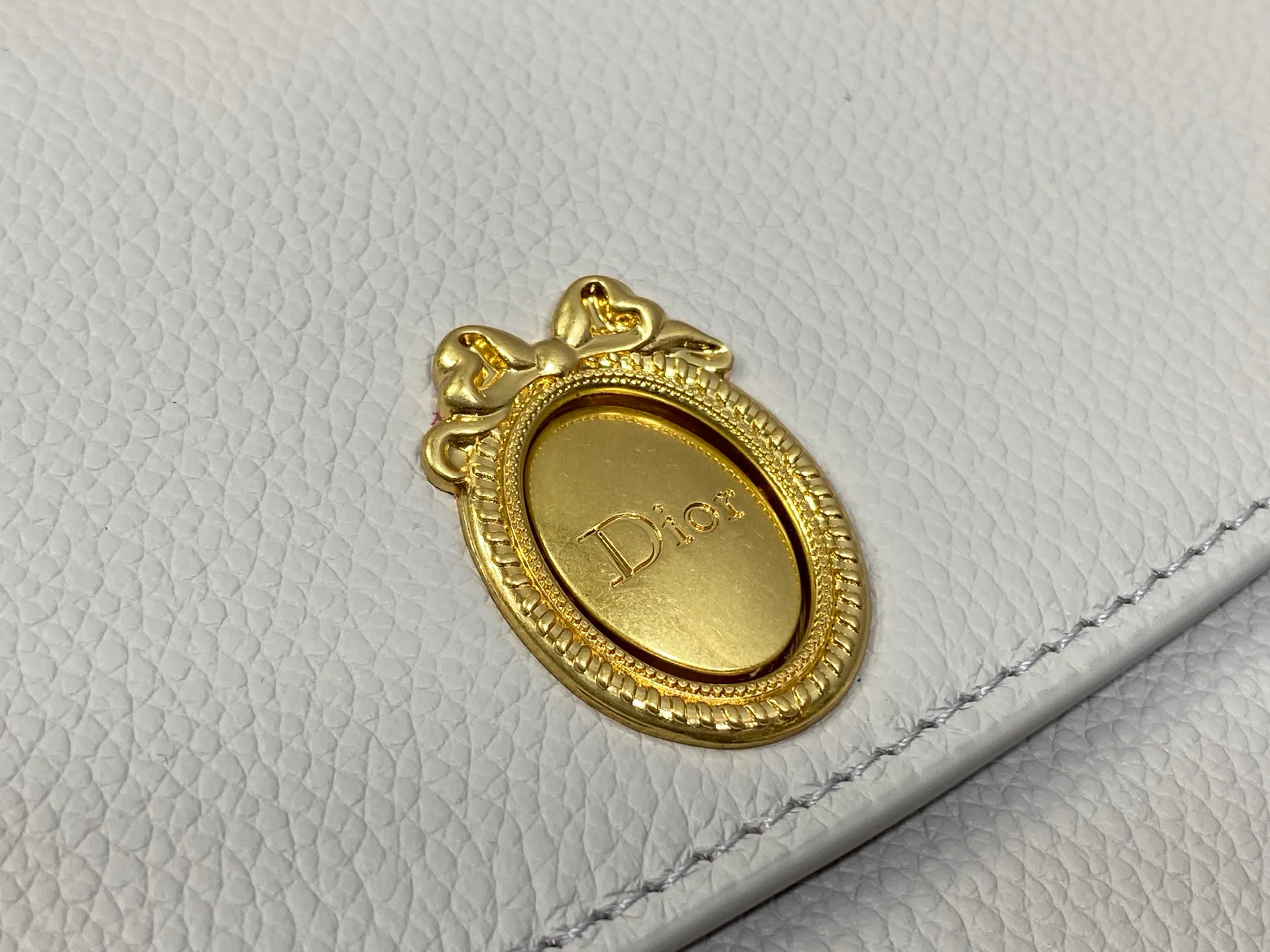 Классические Сумки Женские Christian Dior 16974219