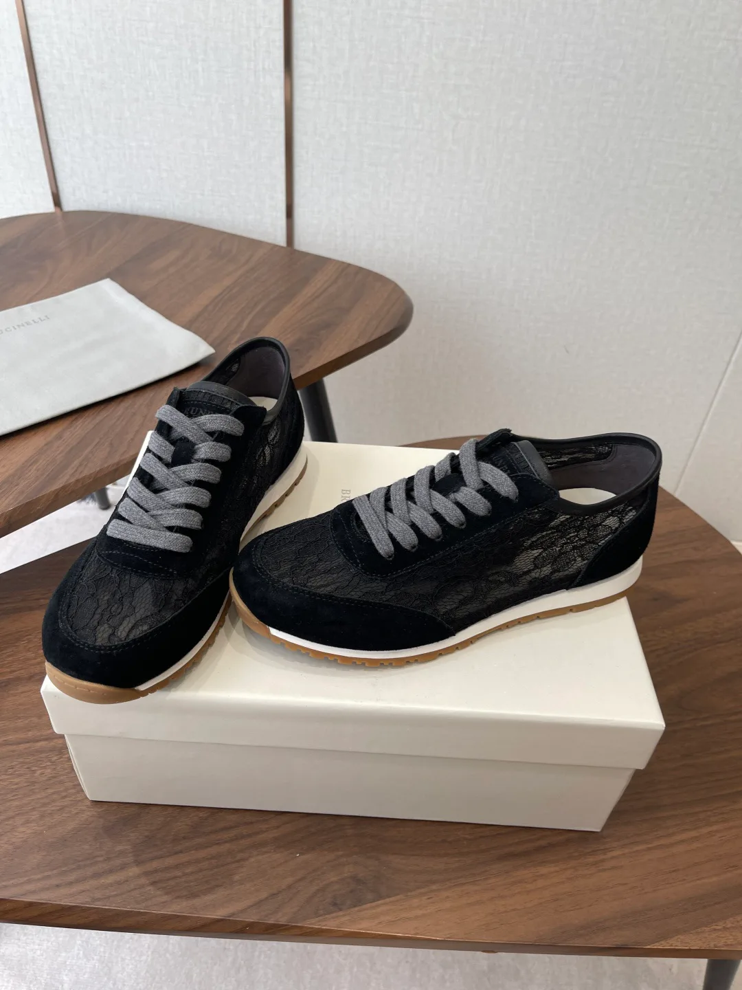 Кроссовки Женские Brunello Cucinelli 11843519