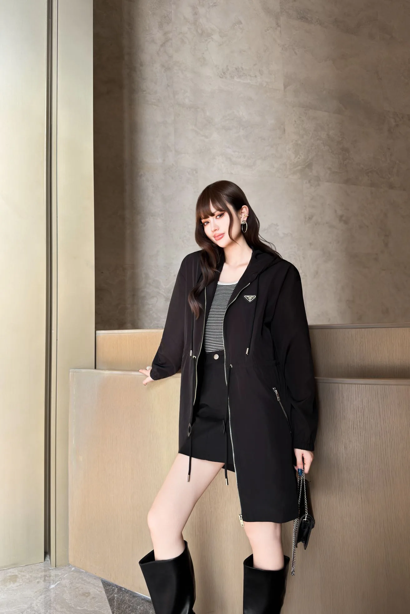 Тренчи Женские Prada 18599150
