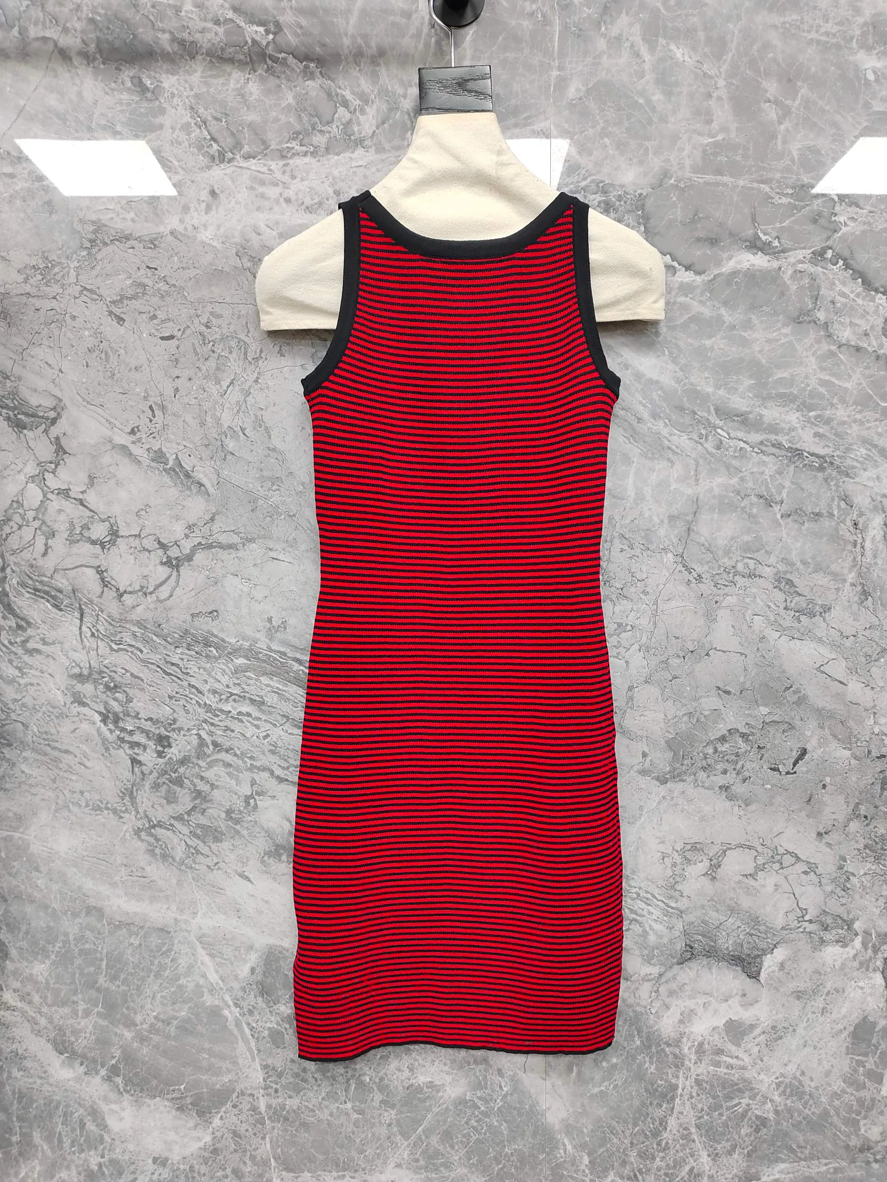 Платья Женские Prada 10678506