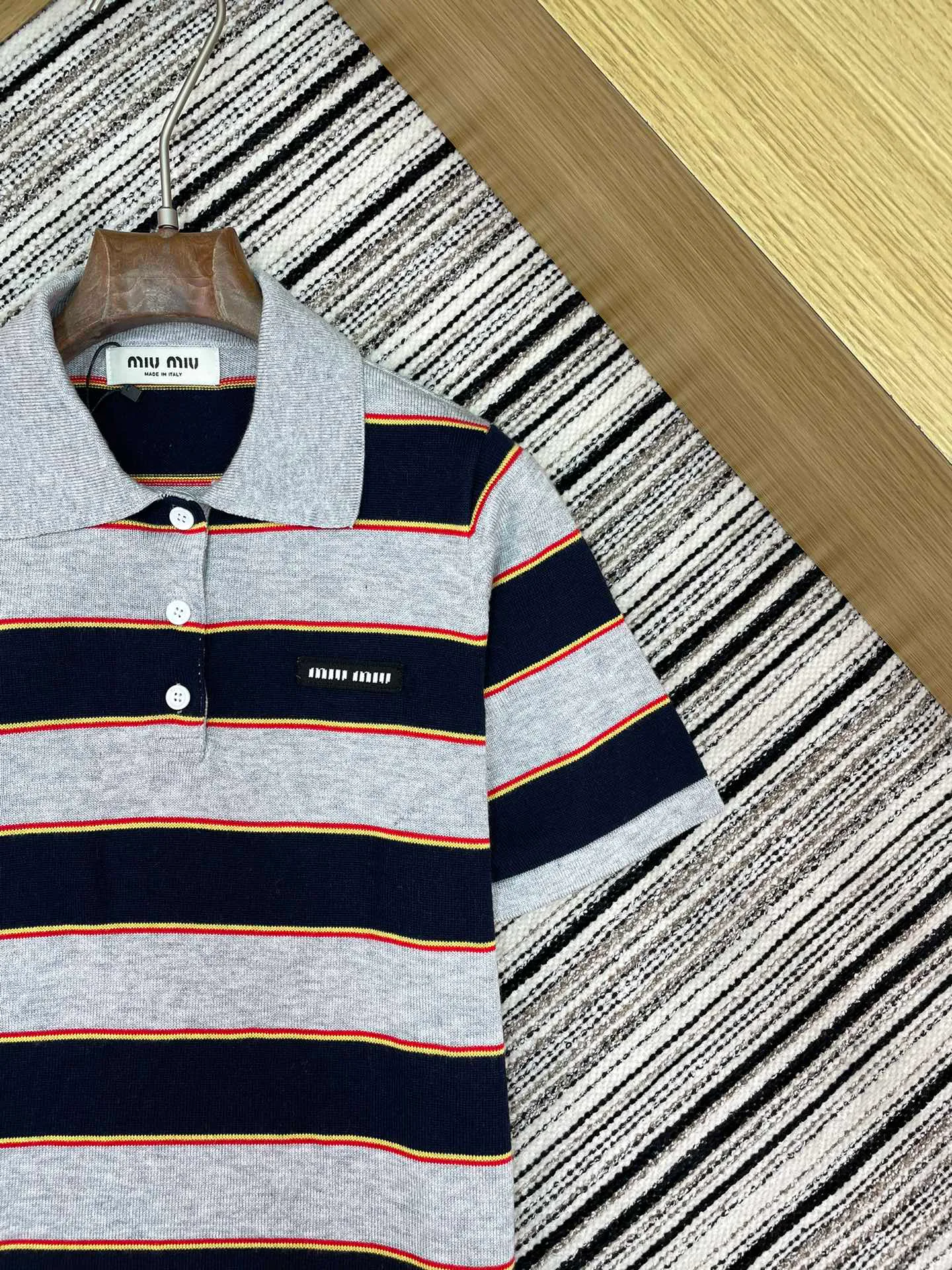 Джемперы И Свитеры Женские Miu Miu 1594061