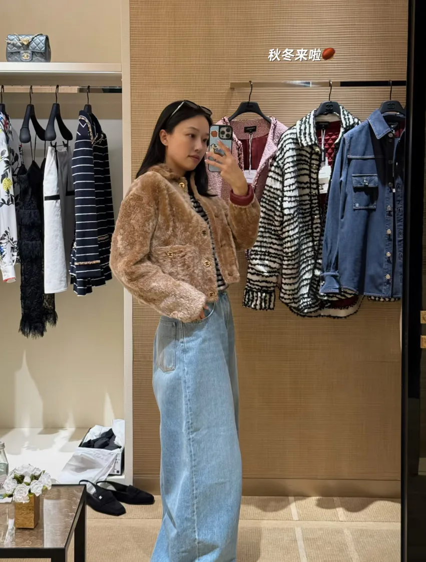 Куртки И Пуховики Женские Chanel 18441338