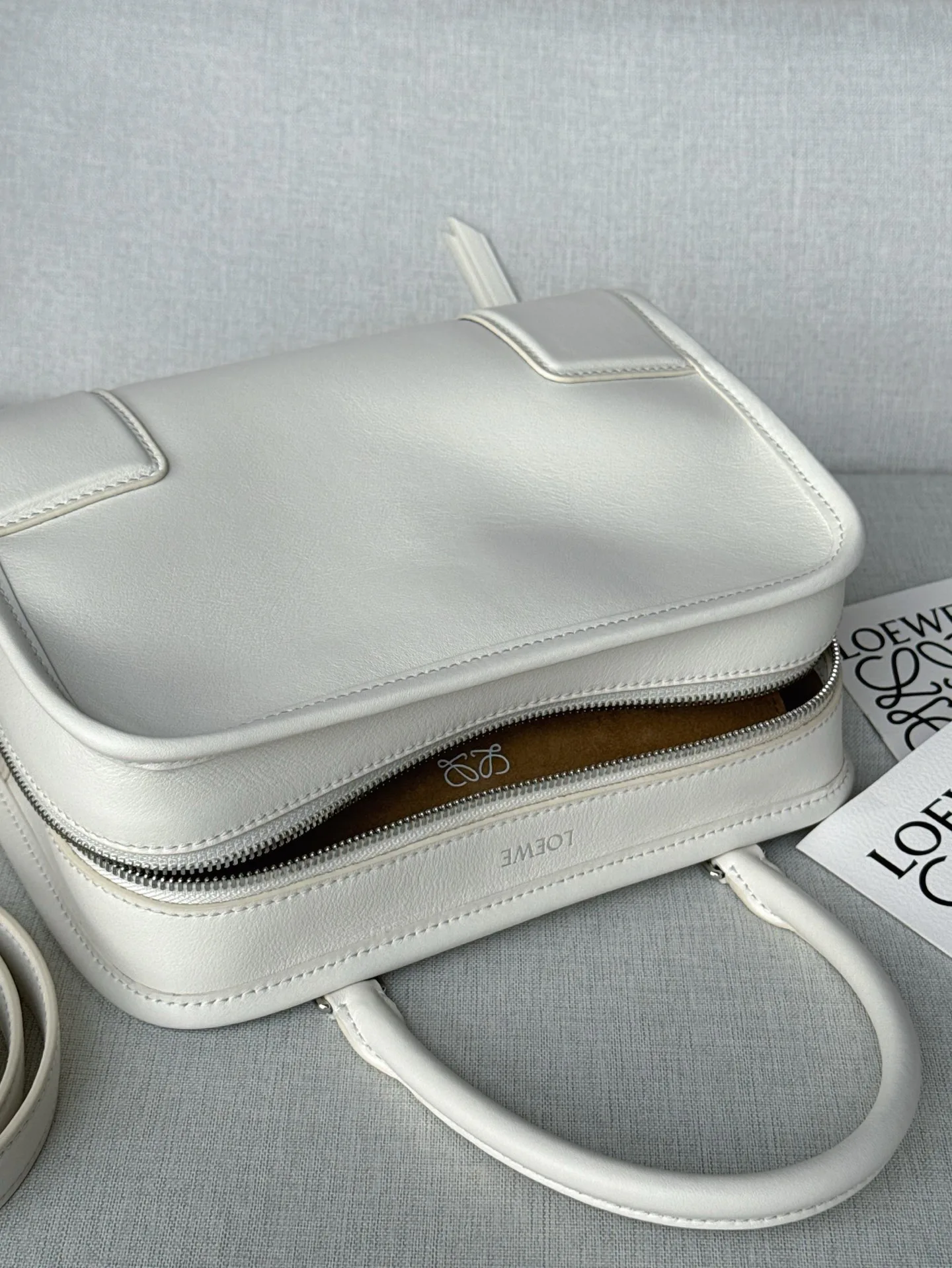 Классические Сумки Женские Loewe 12630172