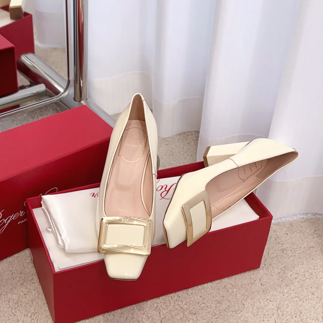 Туфли Женские Roger Vivier 17550726