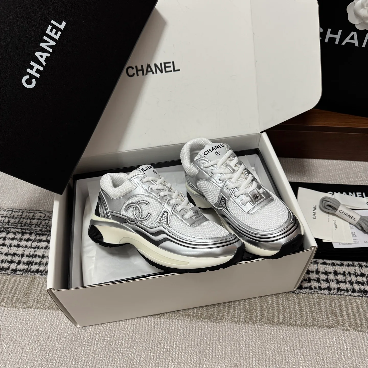 Кроссовки Женские Chanel 947302