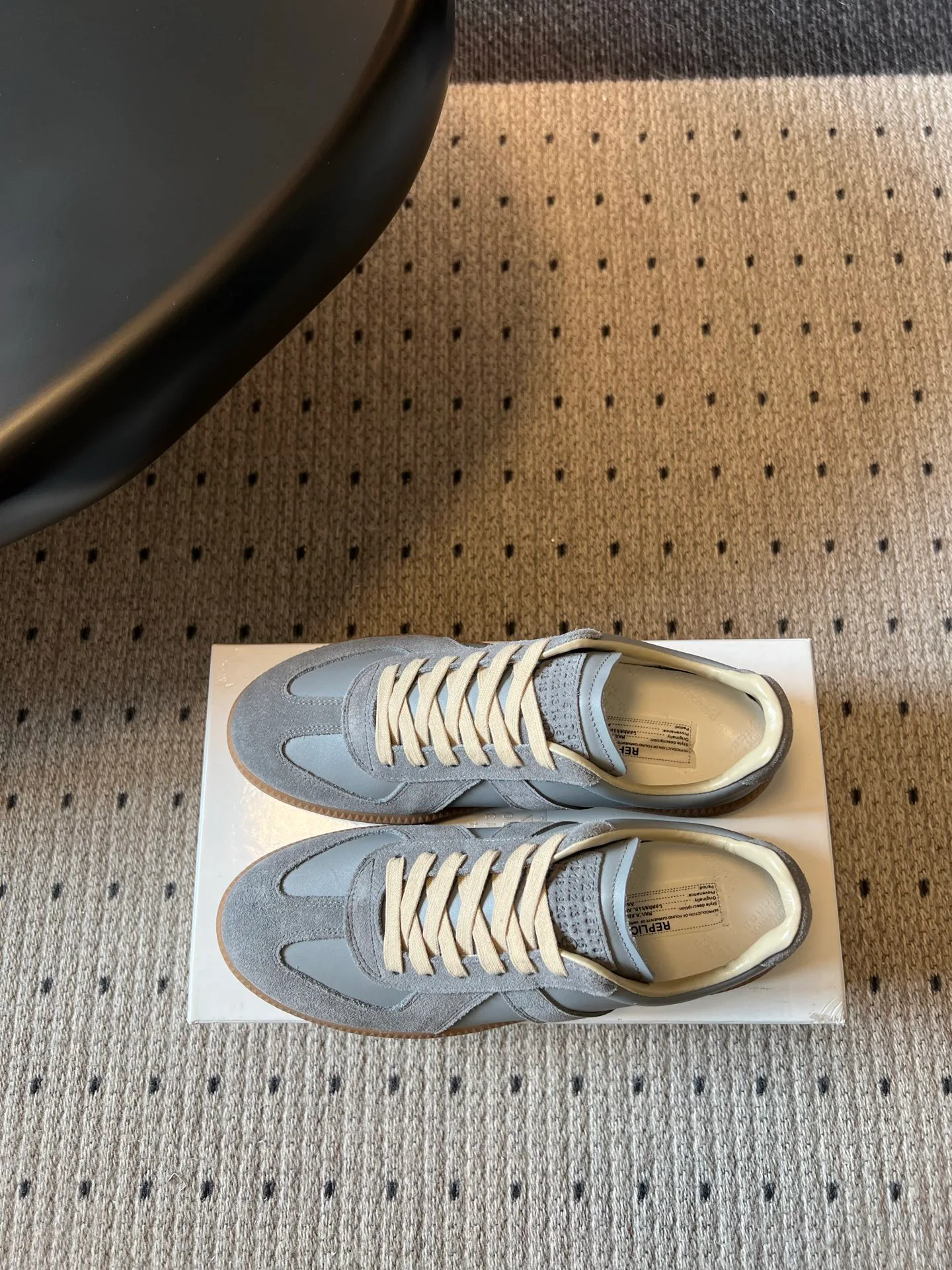 Кроссовки Женские Maison Margiela 17568916