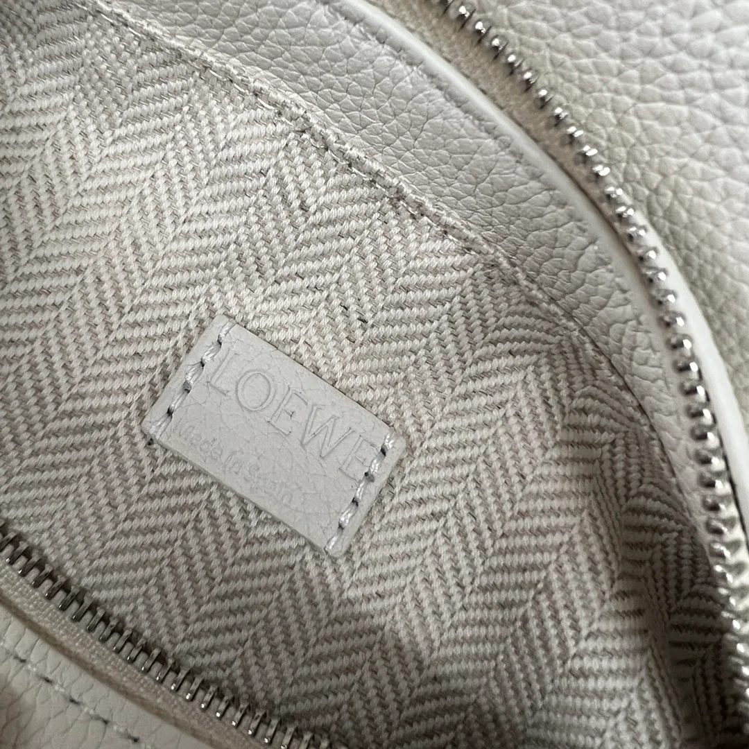 Классические Сумки Женские Loewe 11400997