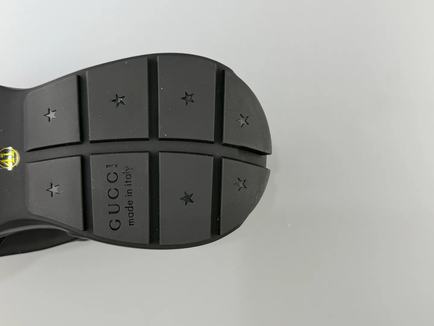 Кроссовки Женские Gucci 18552250