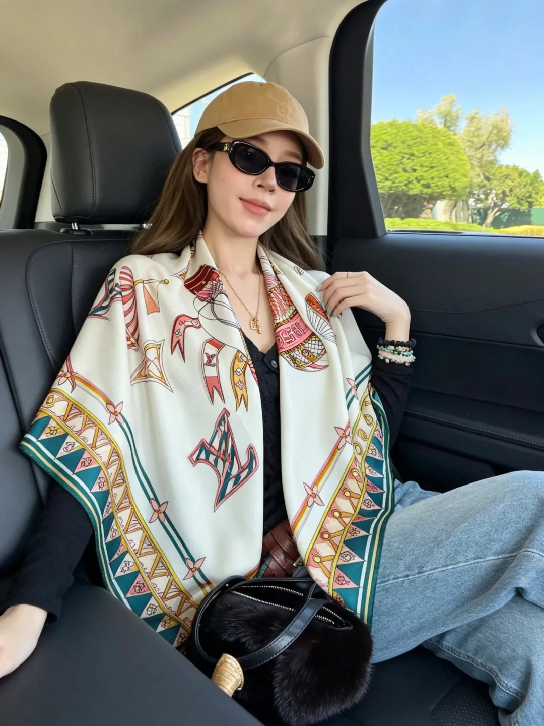 Платки Louis Vuitton 18627049