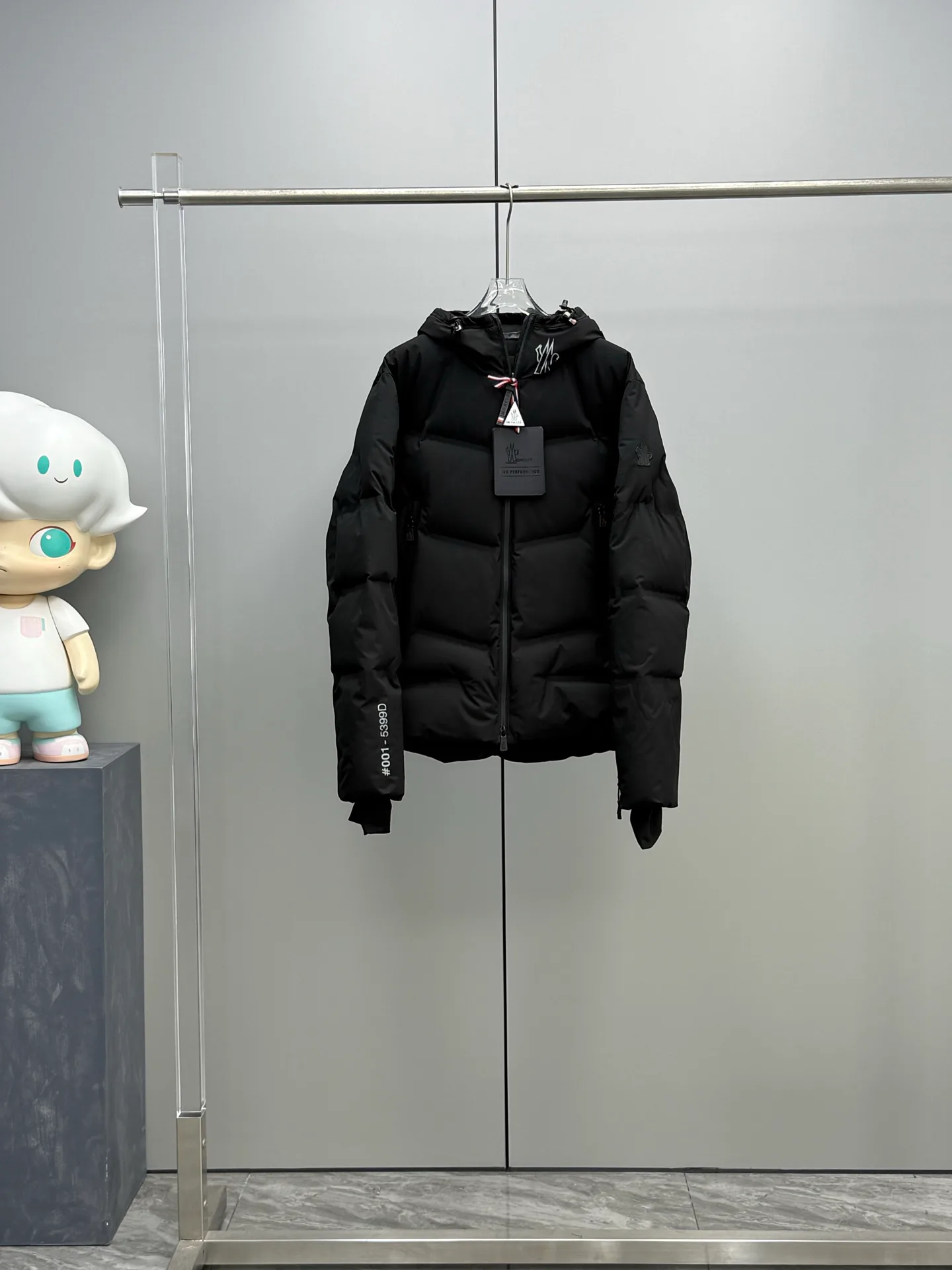 Куртки И Пуховики Женские Moncler 1232145
