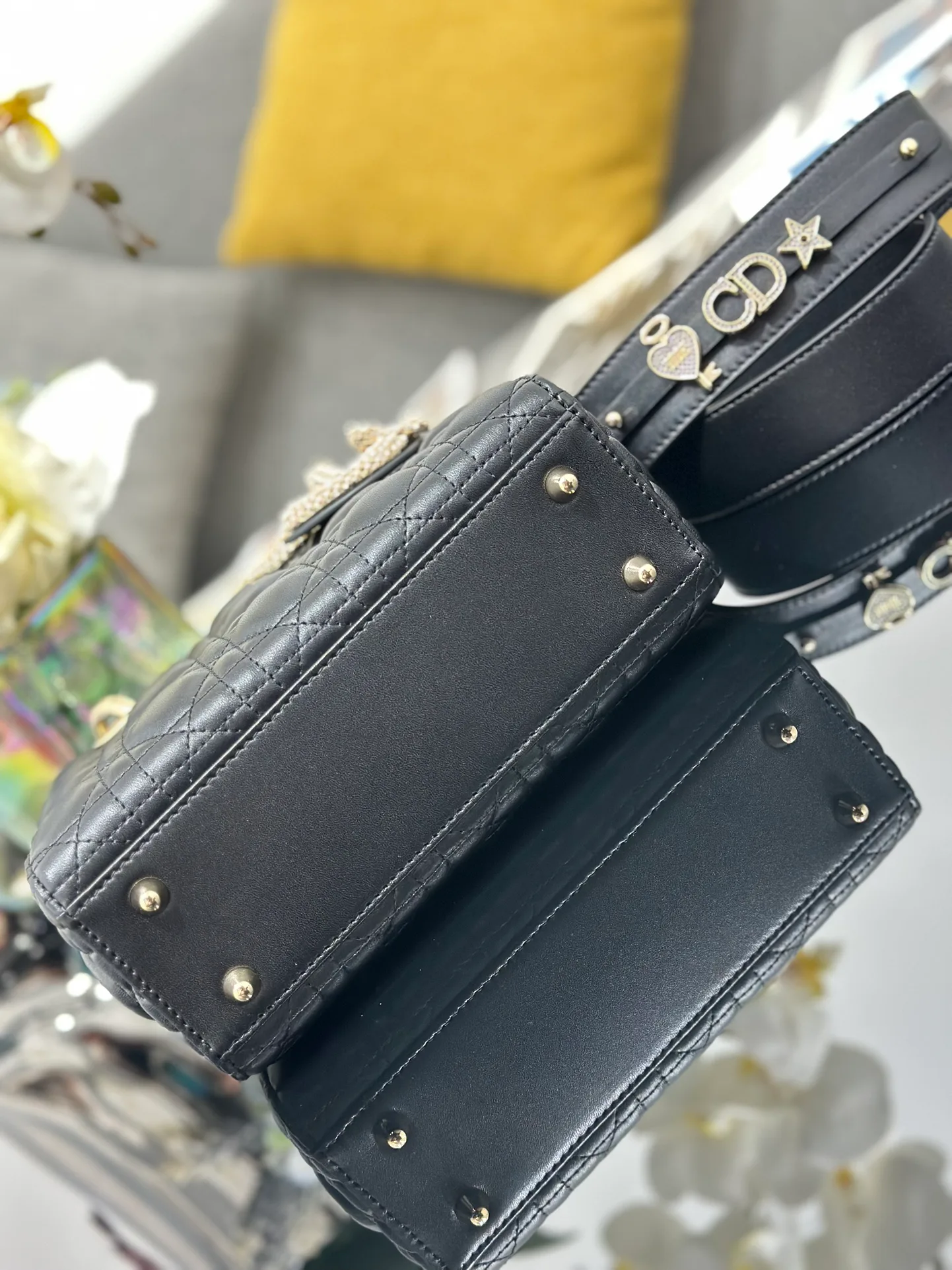 Классические Сумки Женские Christian Dior 11412570