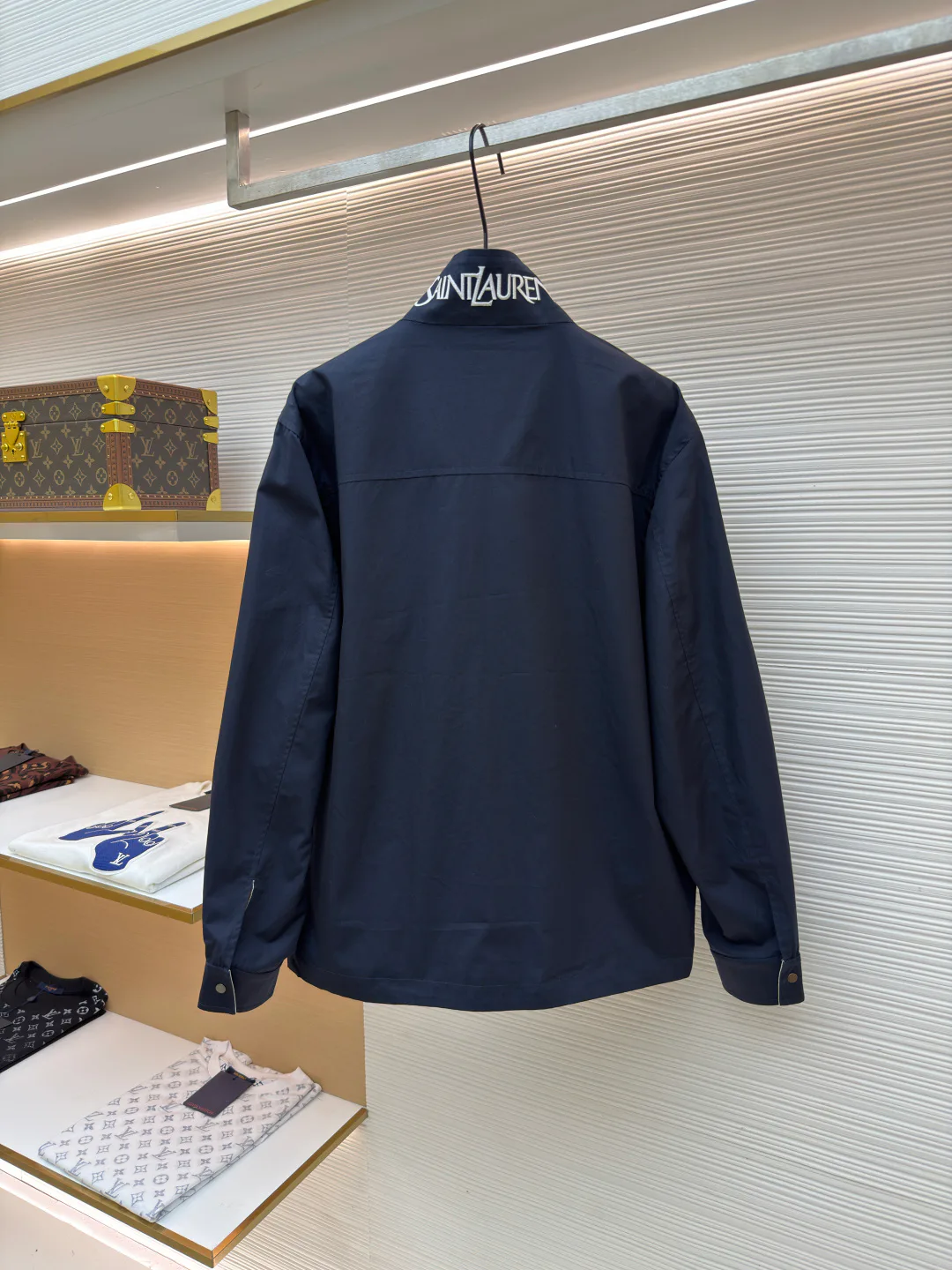 Куртки И Пуховики Мужские Saint Laurent 18209761