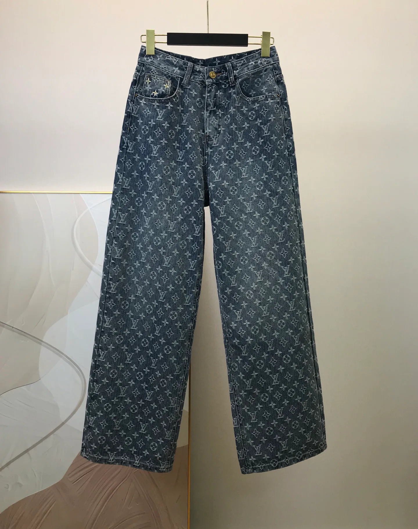 Джинсы Женские Louis Vuitton 140888