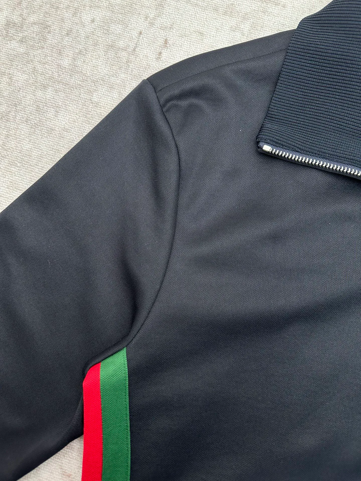Куртки И Пуховики Мужские Gucci 973113