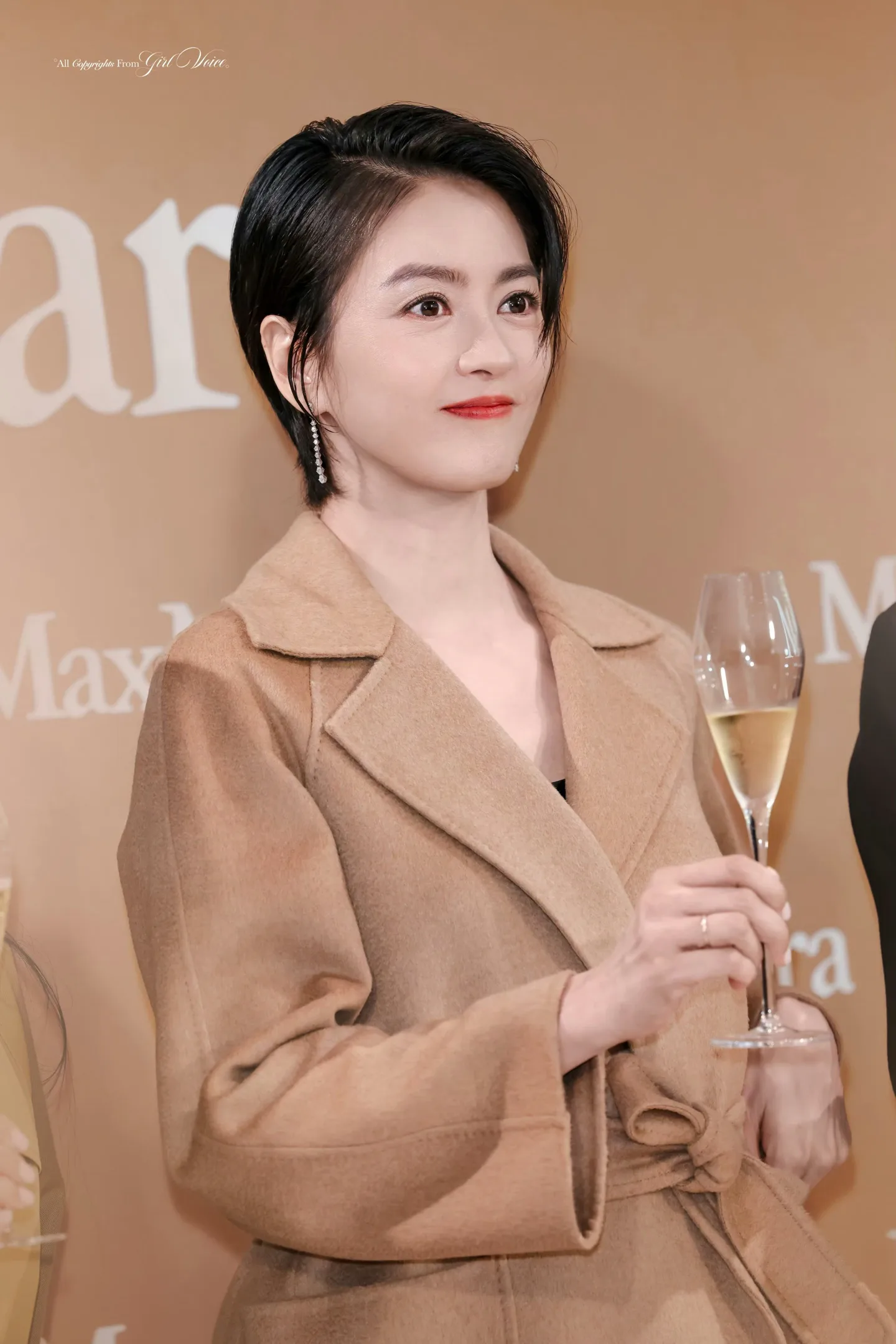 Пальто Женские Max Mara 19415174