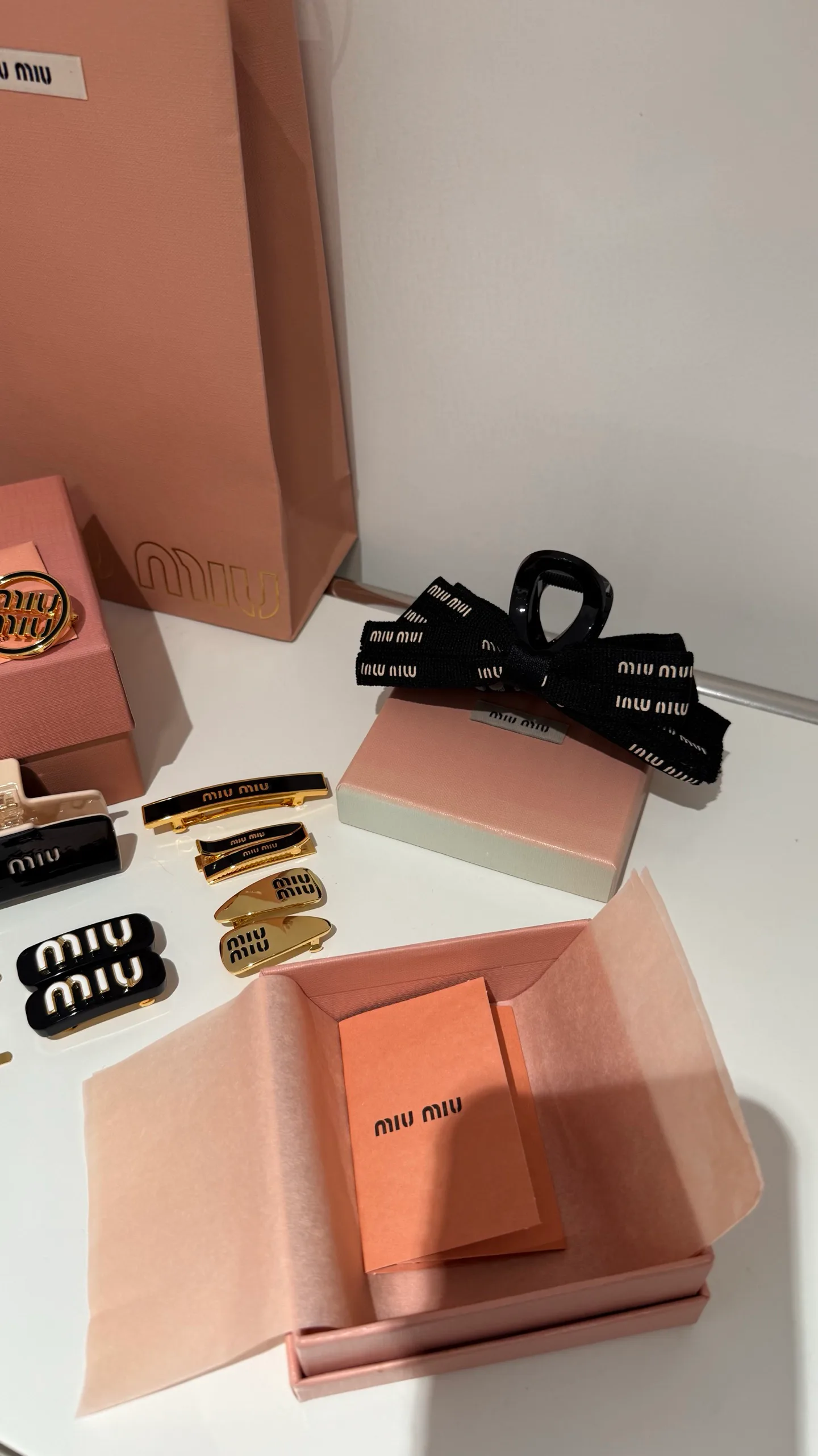 Головные Уборы Miu Miu 260501