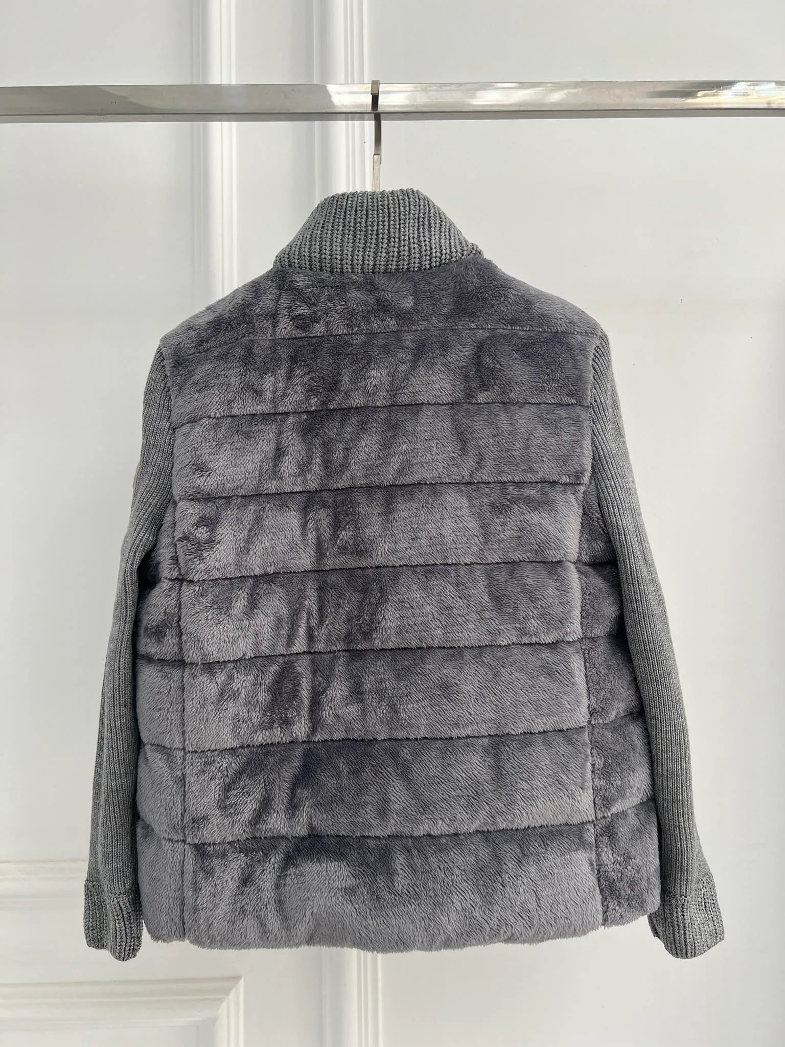 Куртки И Пуховики Женские Moncler 18416241