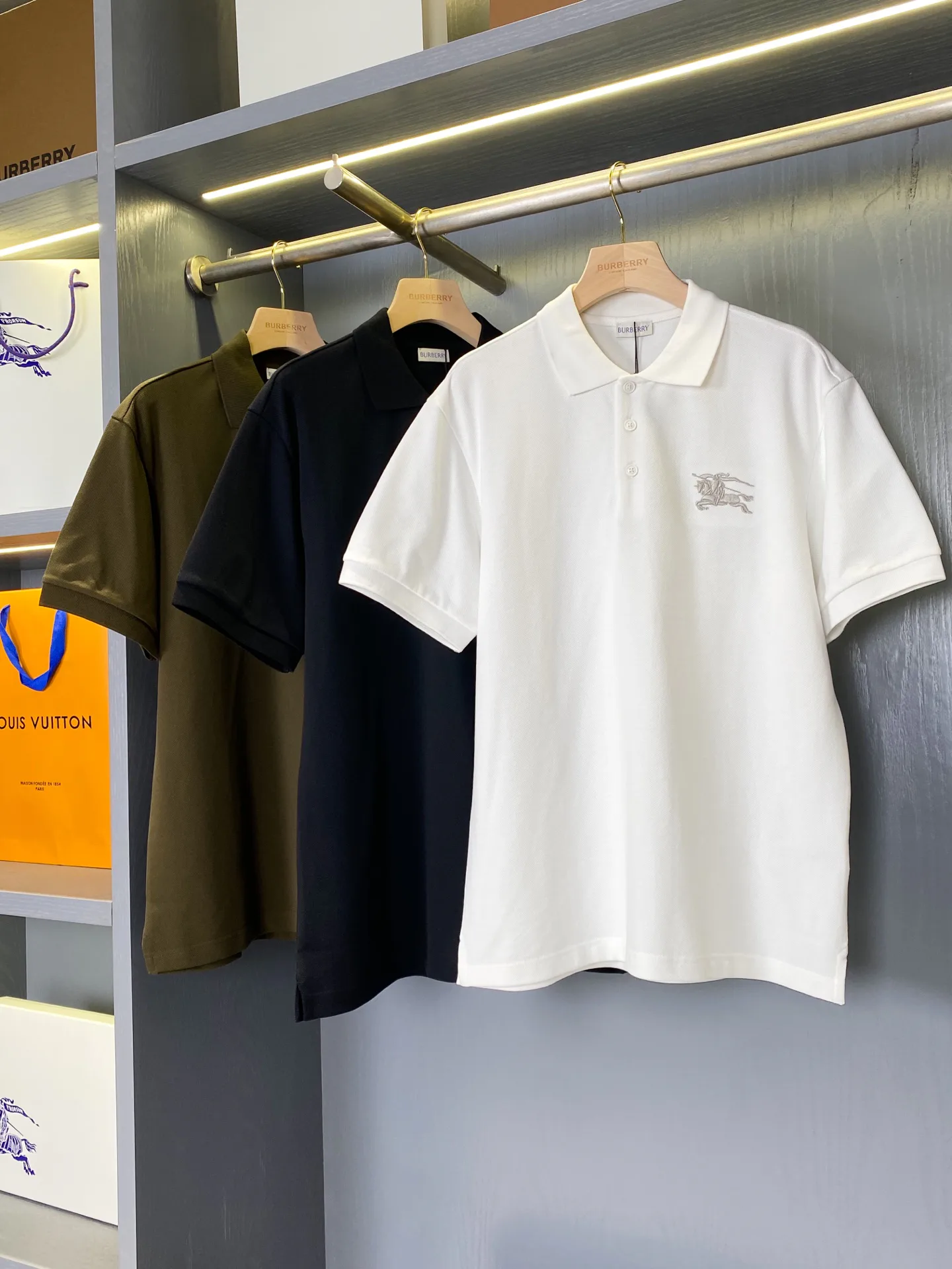 Рубашки Женские Burberry 11425355