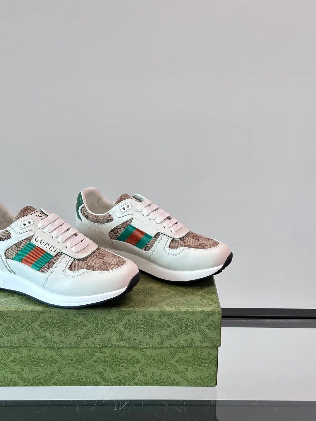 Кроссовки Мужские Gucci 35348