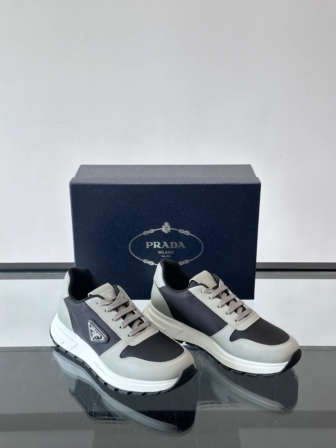 Кроссовки Мужские Prada 316126