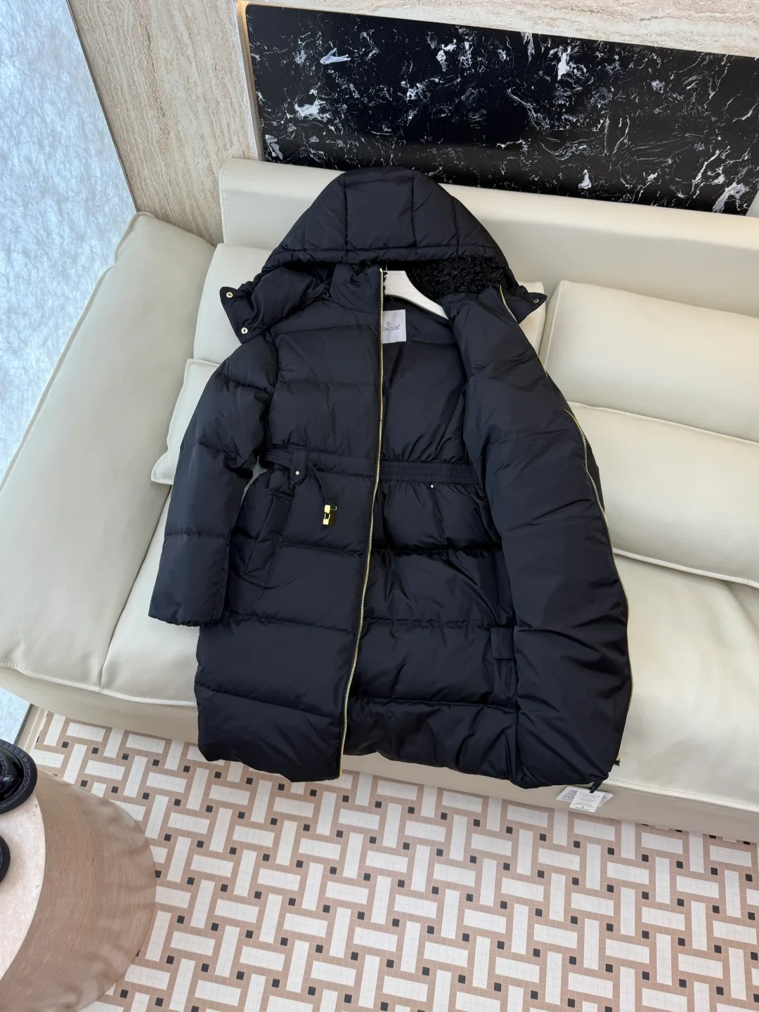 Куртки И Пуховики Женские Moncler 19572377