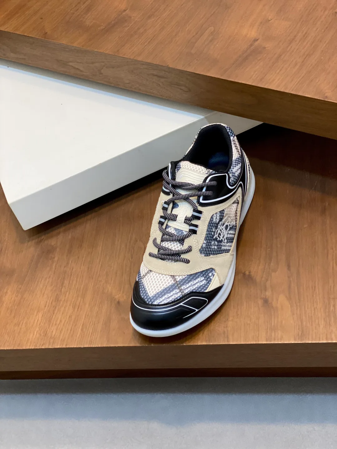 Кроссовки Мужские Burberry 82740