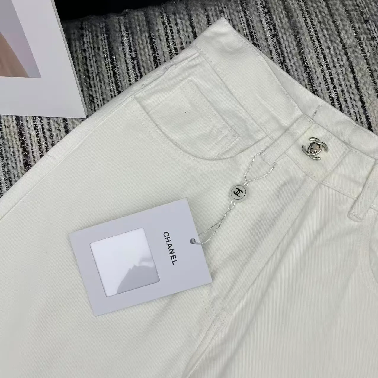 Джинсы Женские Chanel 11947484