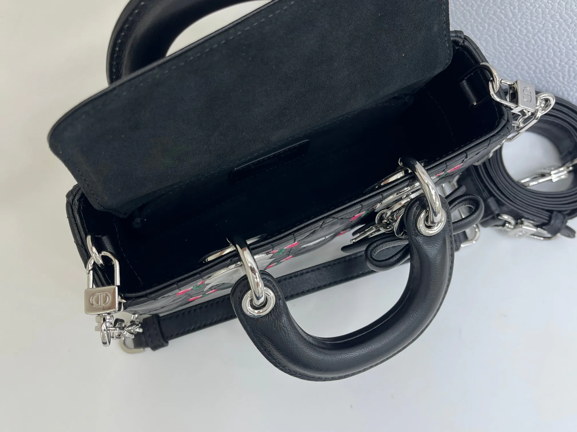 Классические Сумки Женские Christian Dior 17407056