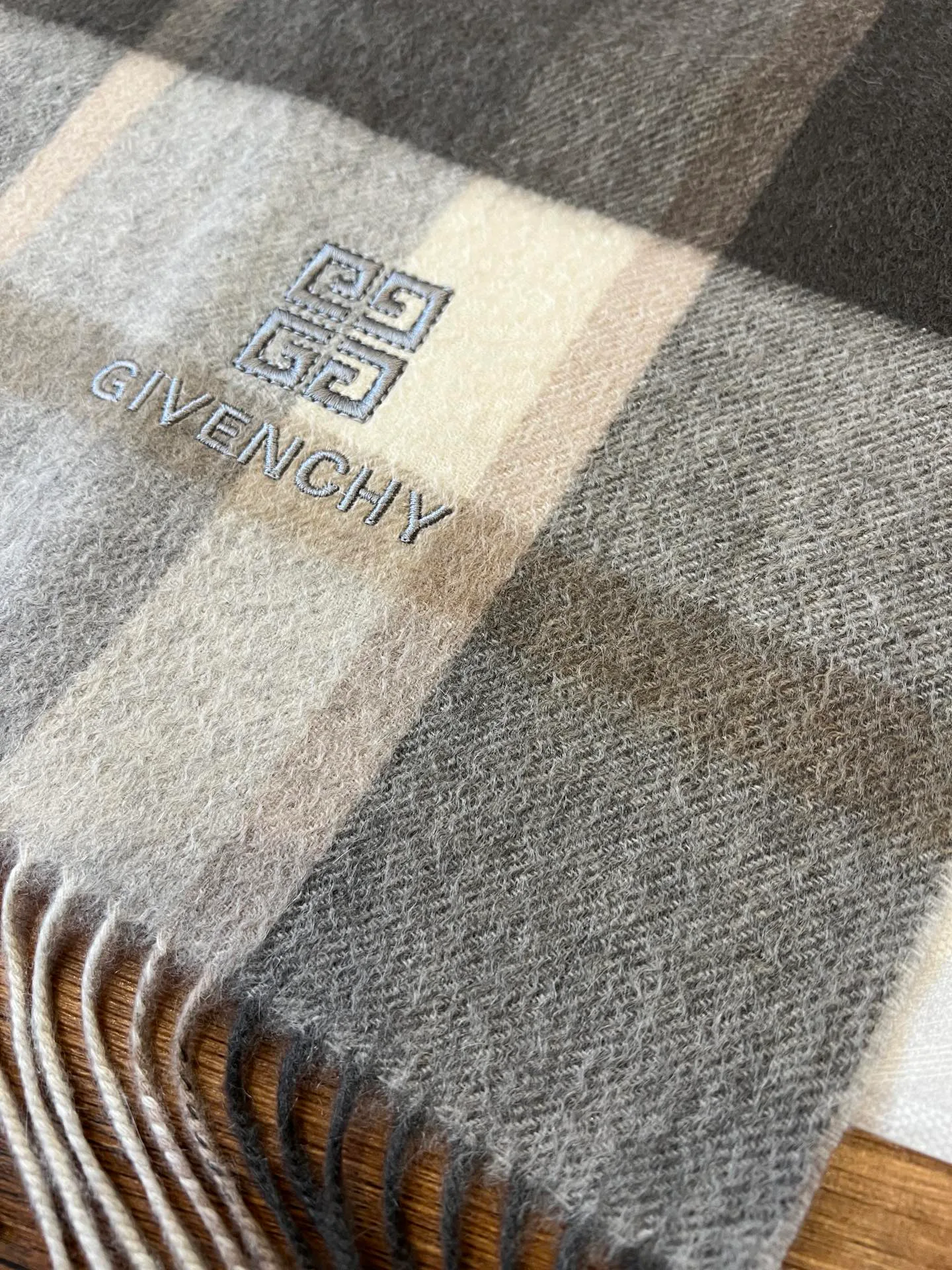 Шарфы Givenchy 87043