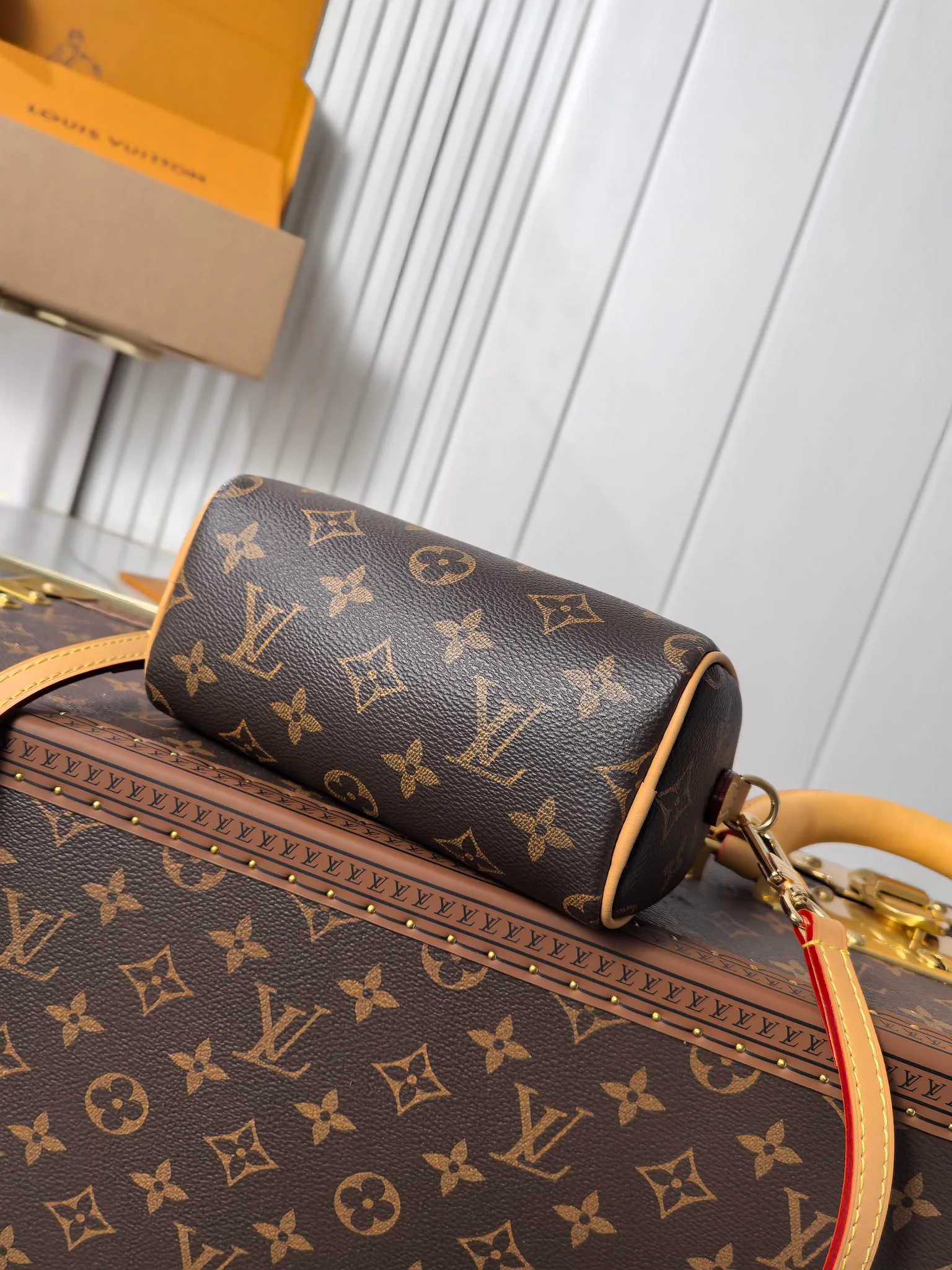 Сумки На Ремне Женские Louis Vuitton 13153270