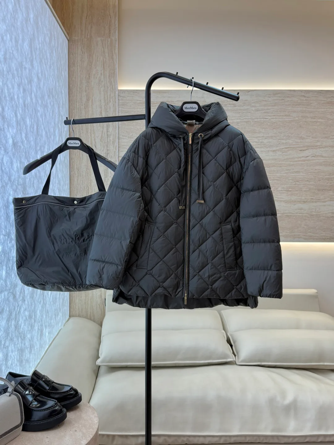 Куртки И Пуховики Женские Max Mara 19572371