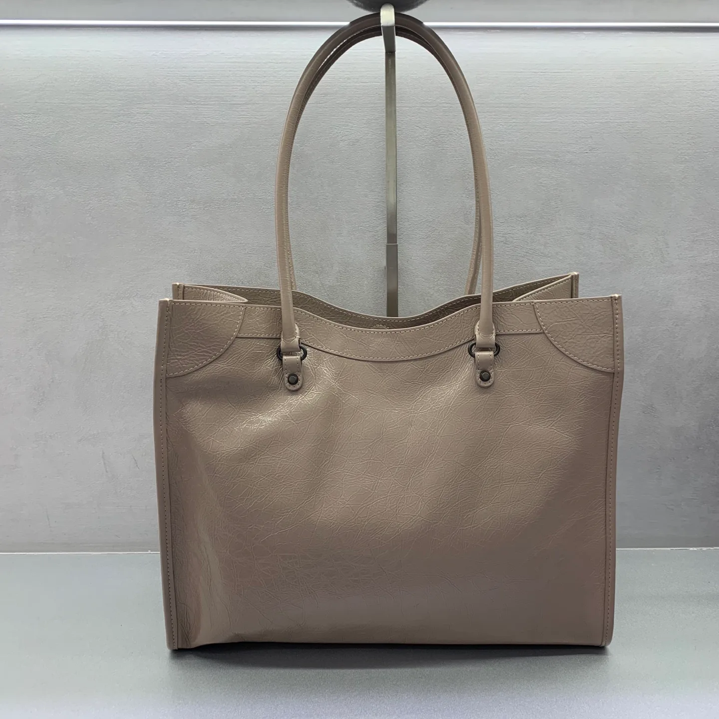 Классические Сумки Женские Balenciaga 5032530