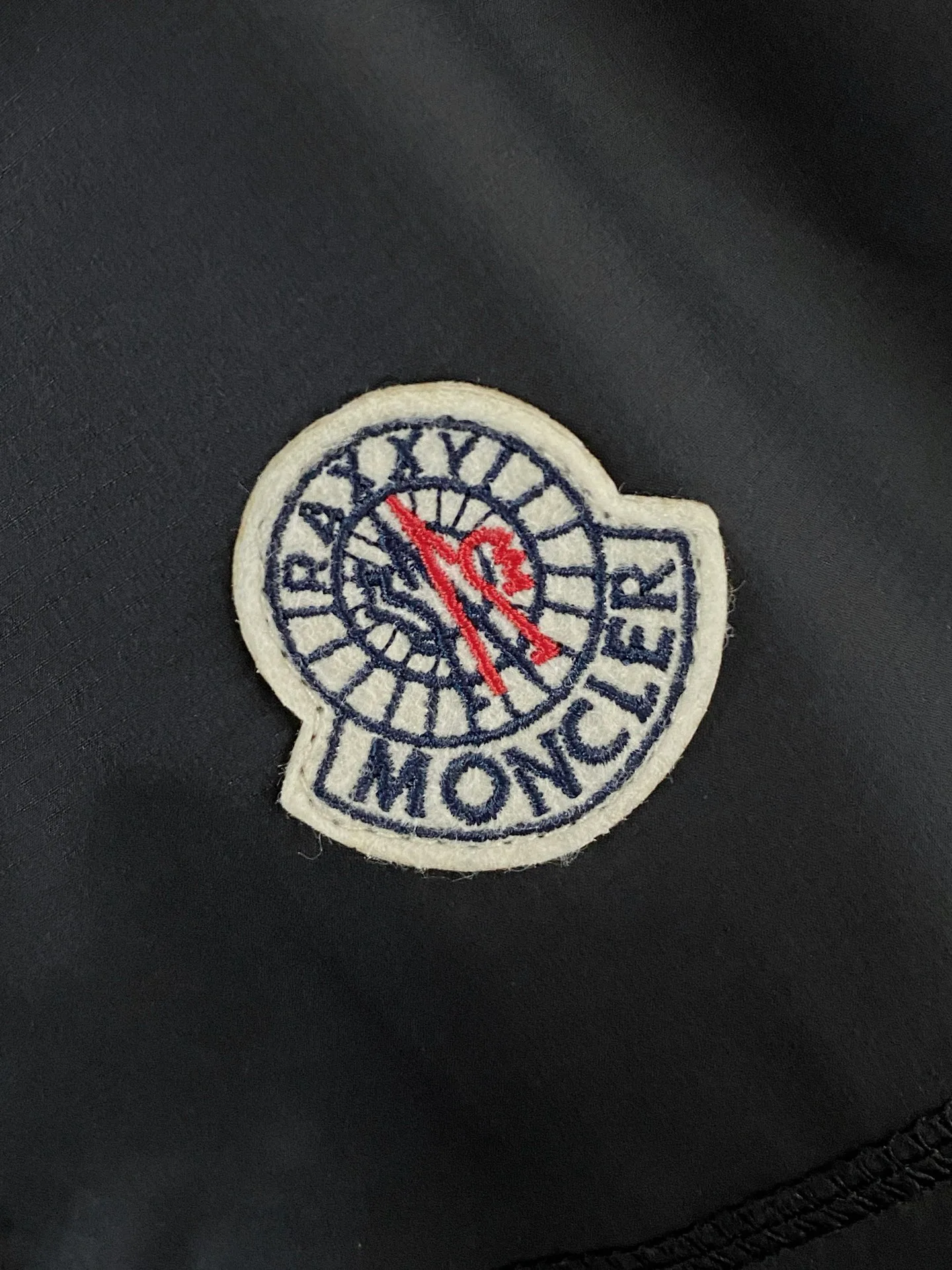 Куртки И Пуховики Мужские Moncler 4438627