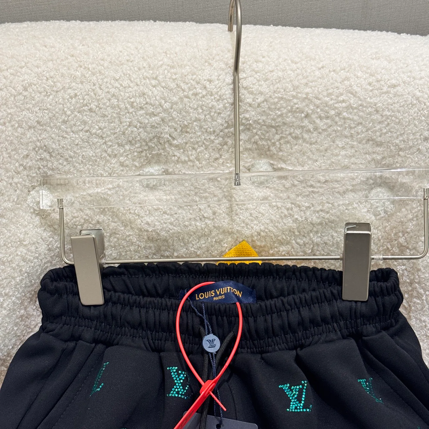 Шорты Мужские Louis Vuitton 34521