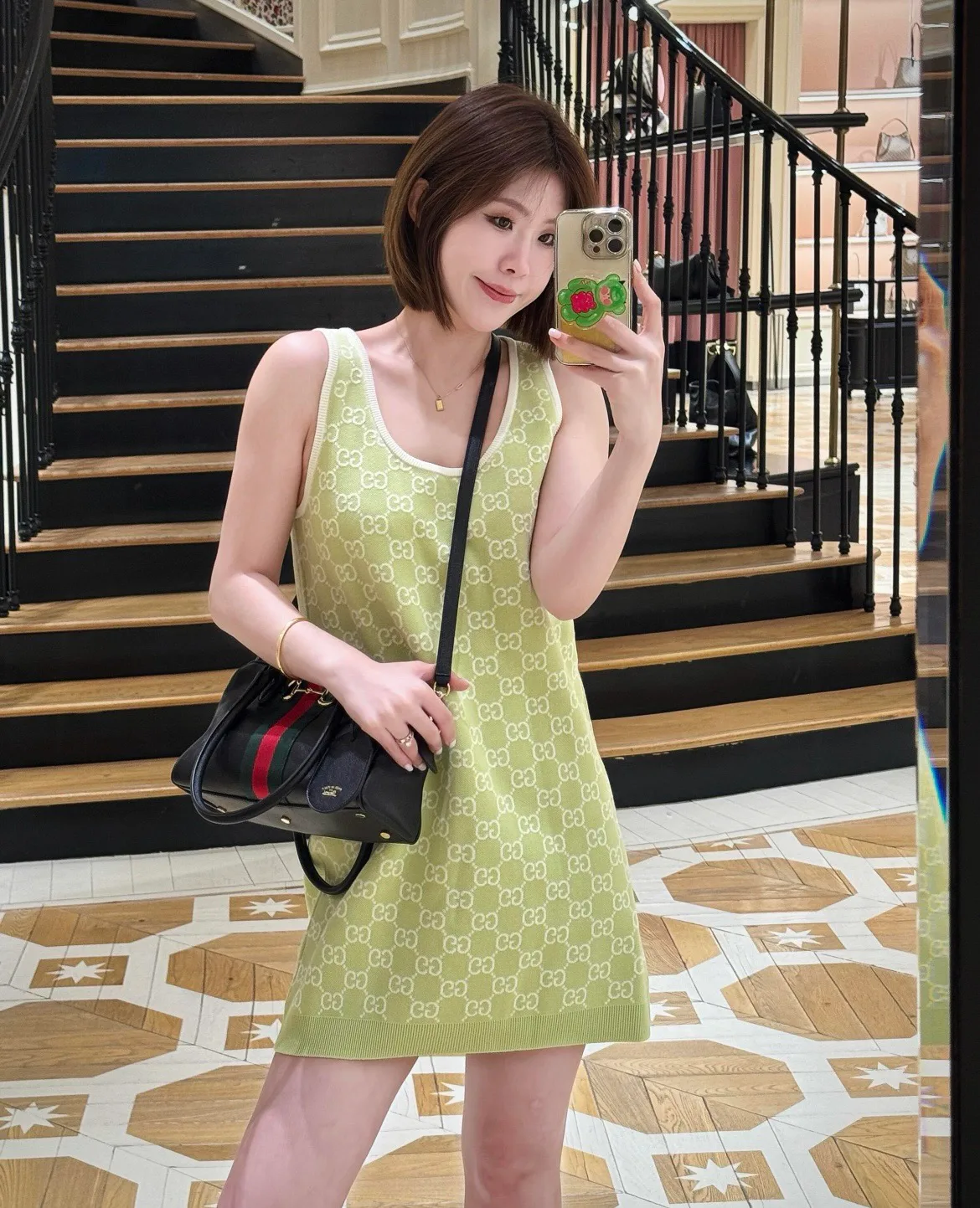 Платья Женские Gucci 11615082