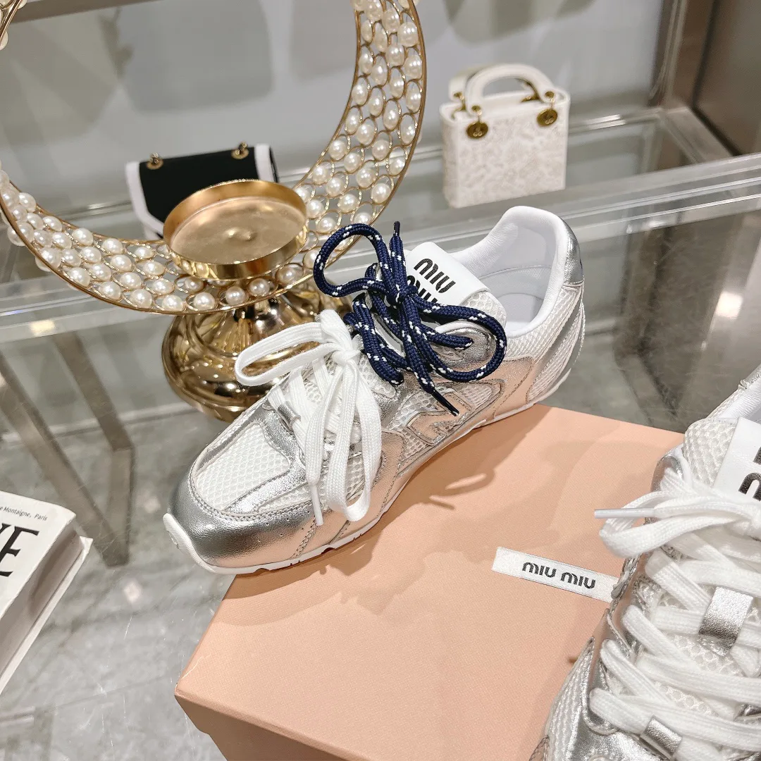 Кроссовки Женские Miu Miu 11567616